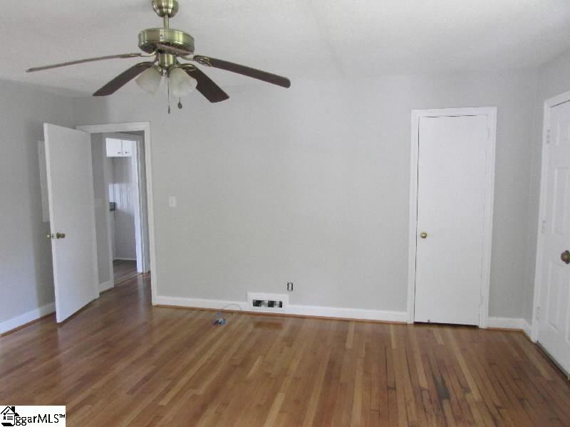 200 Forest, Laurens, South Carolina image 2
