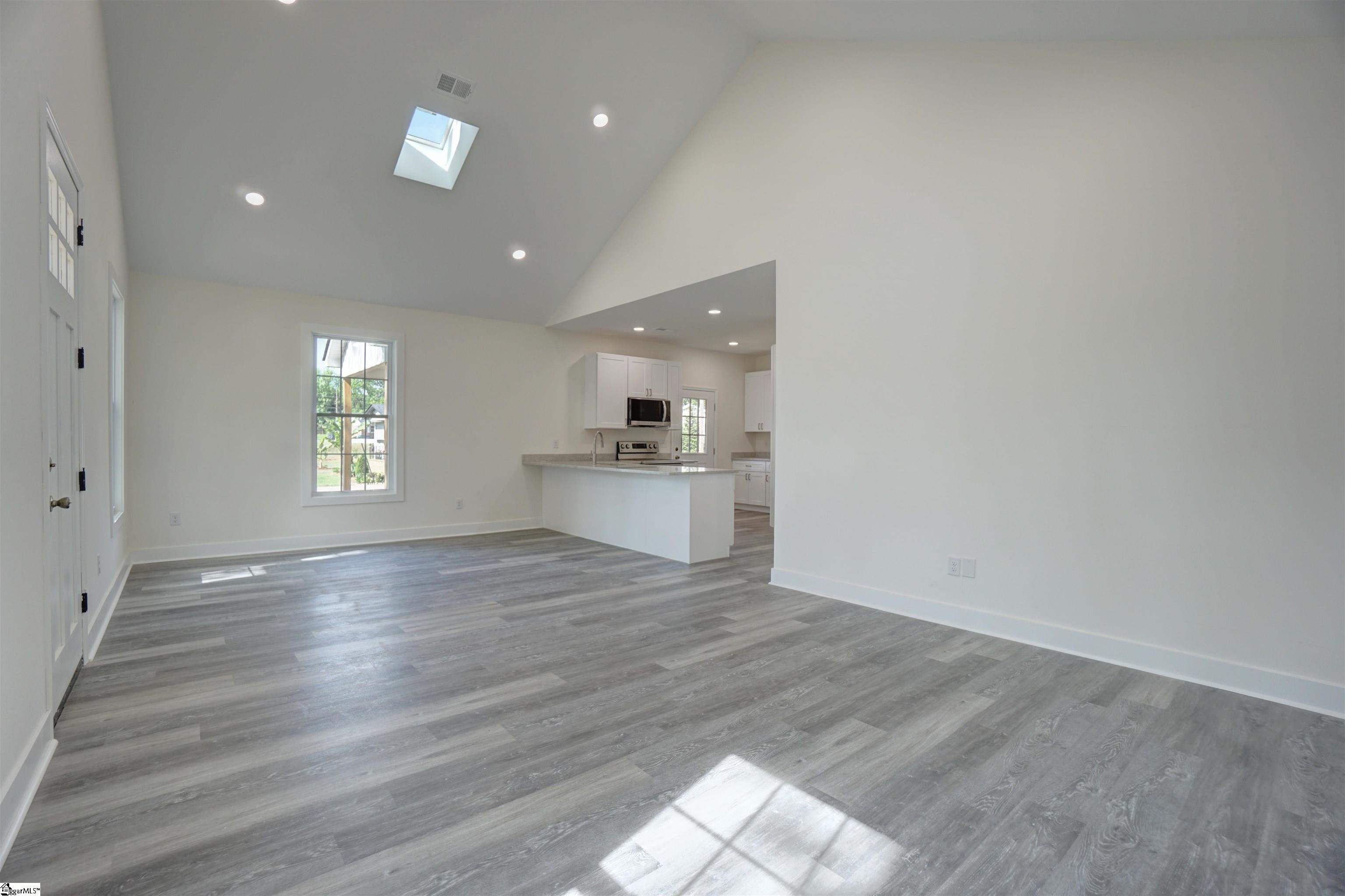 127 Edge, Wellford, South Carolina image 4