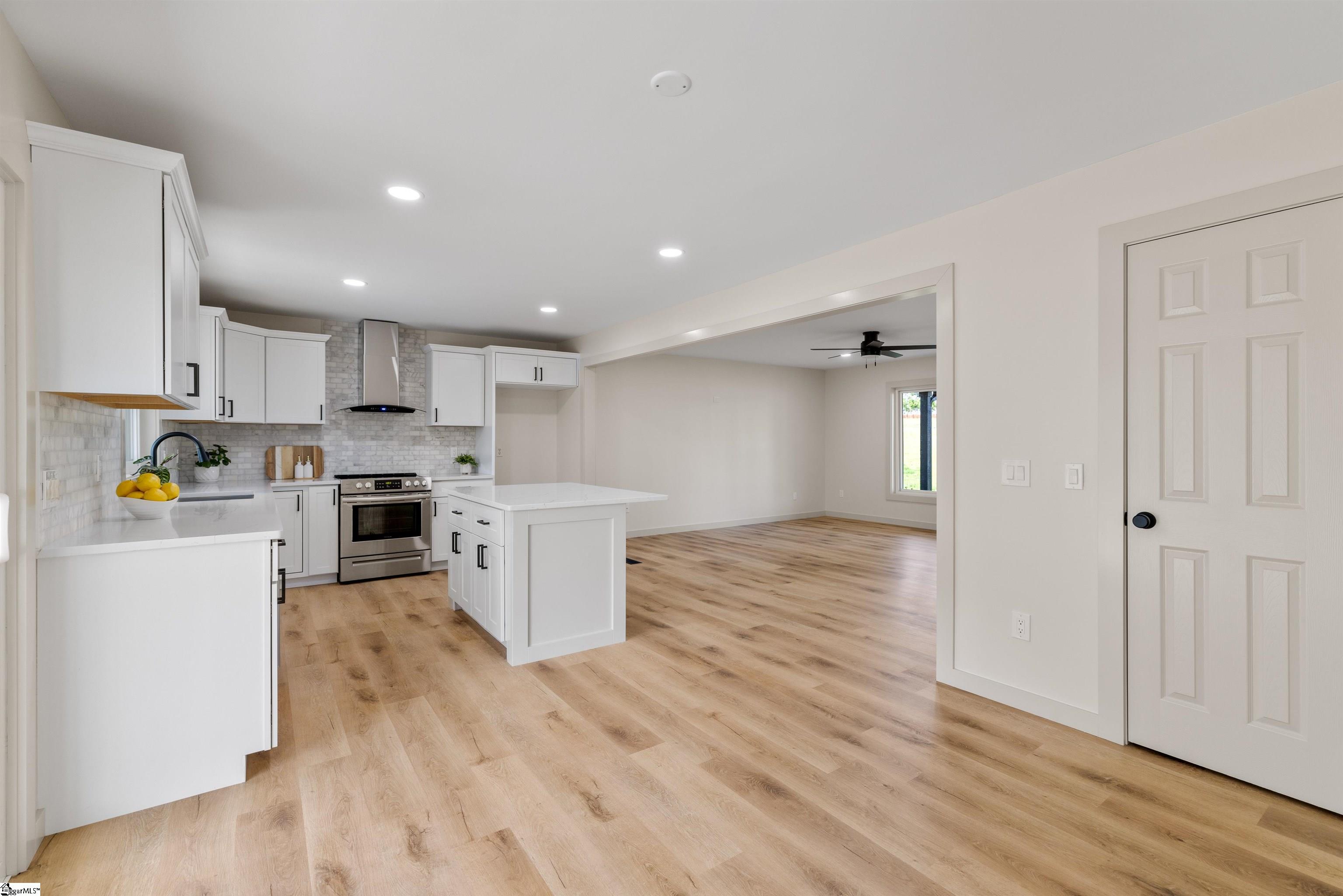 406 Creekside, Boiling Springs, South Carolina image 14