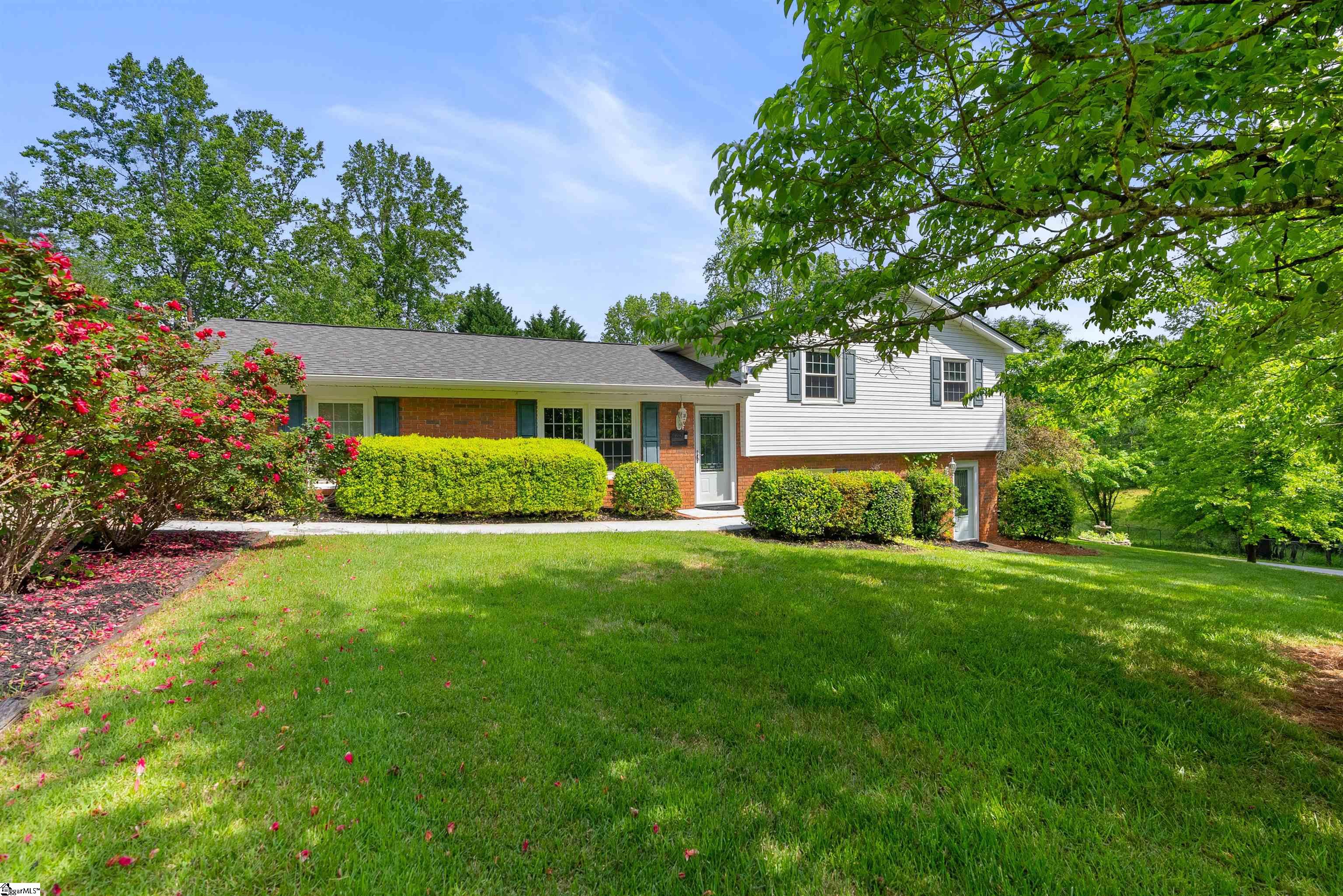 225 E Powers, Easley, South Carolina image 2