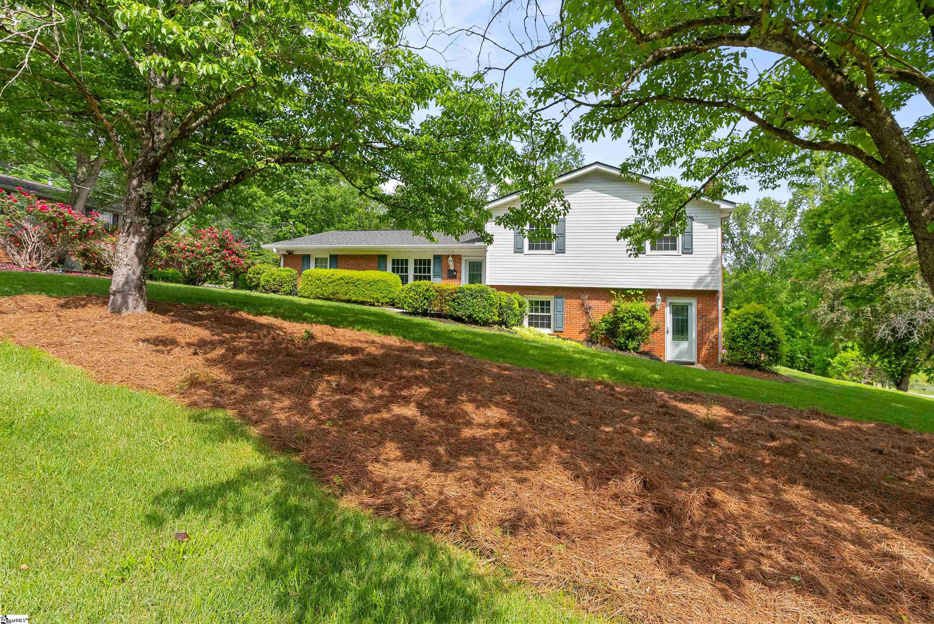 225 E Powers, Easley, South Carolina image 4