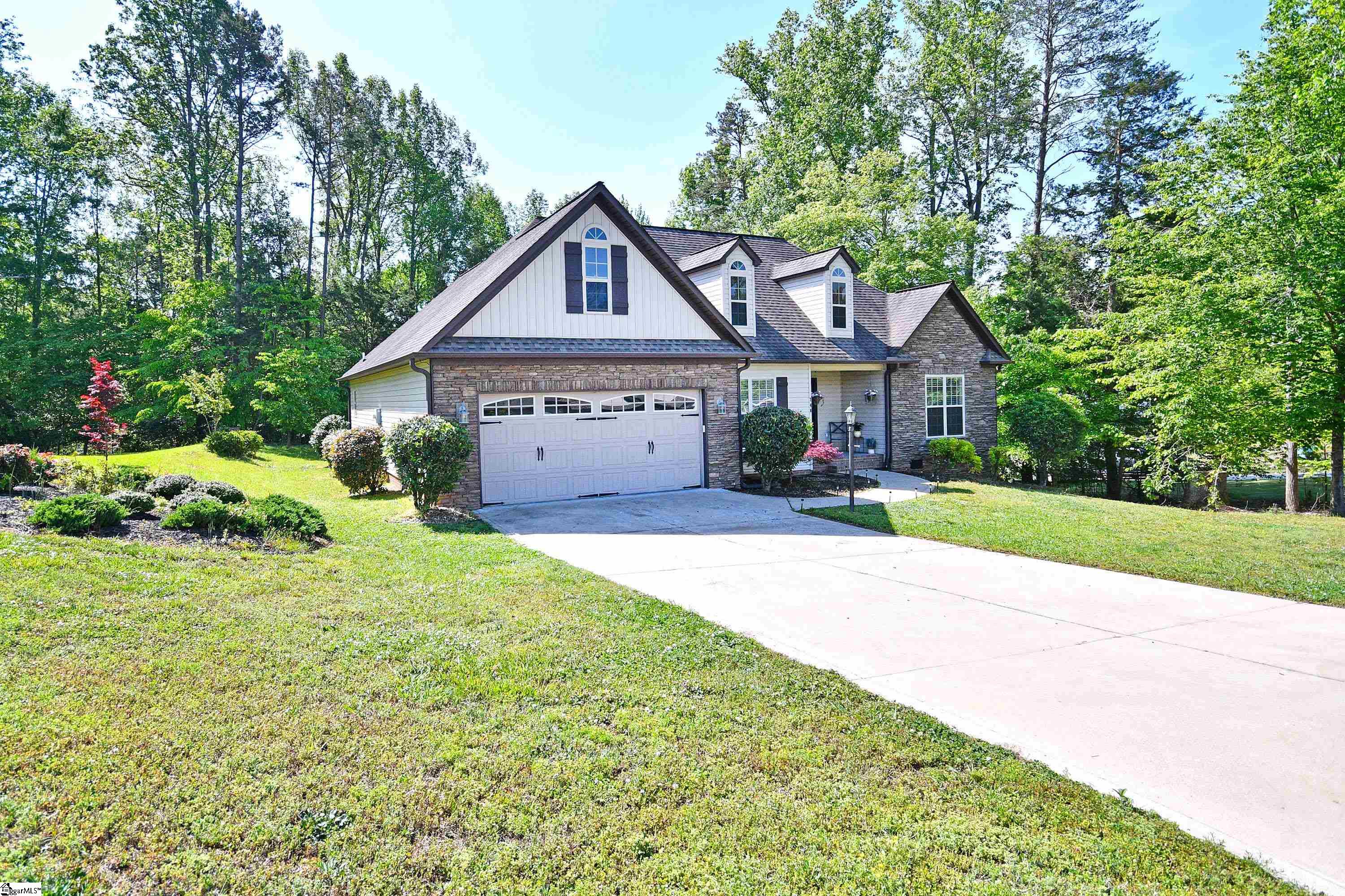 740 W River Grove, Roebuck, South Carolina image 3