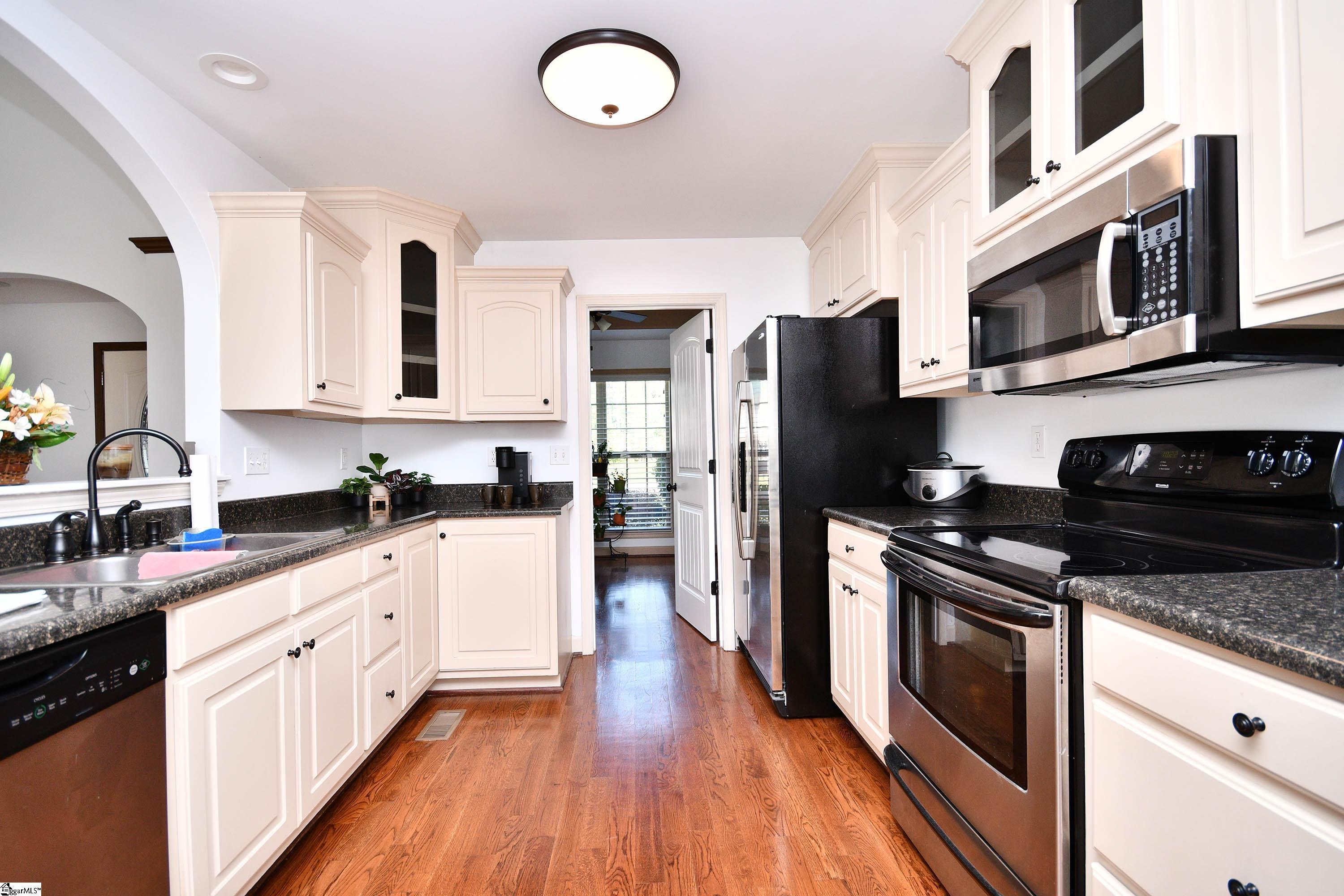 740 W River Grove, Roebuck, South Carolina image 10