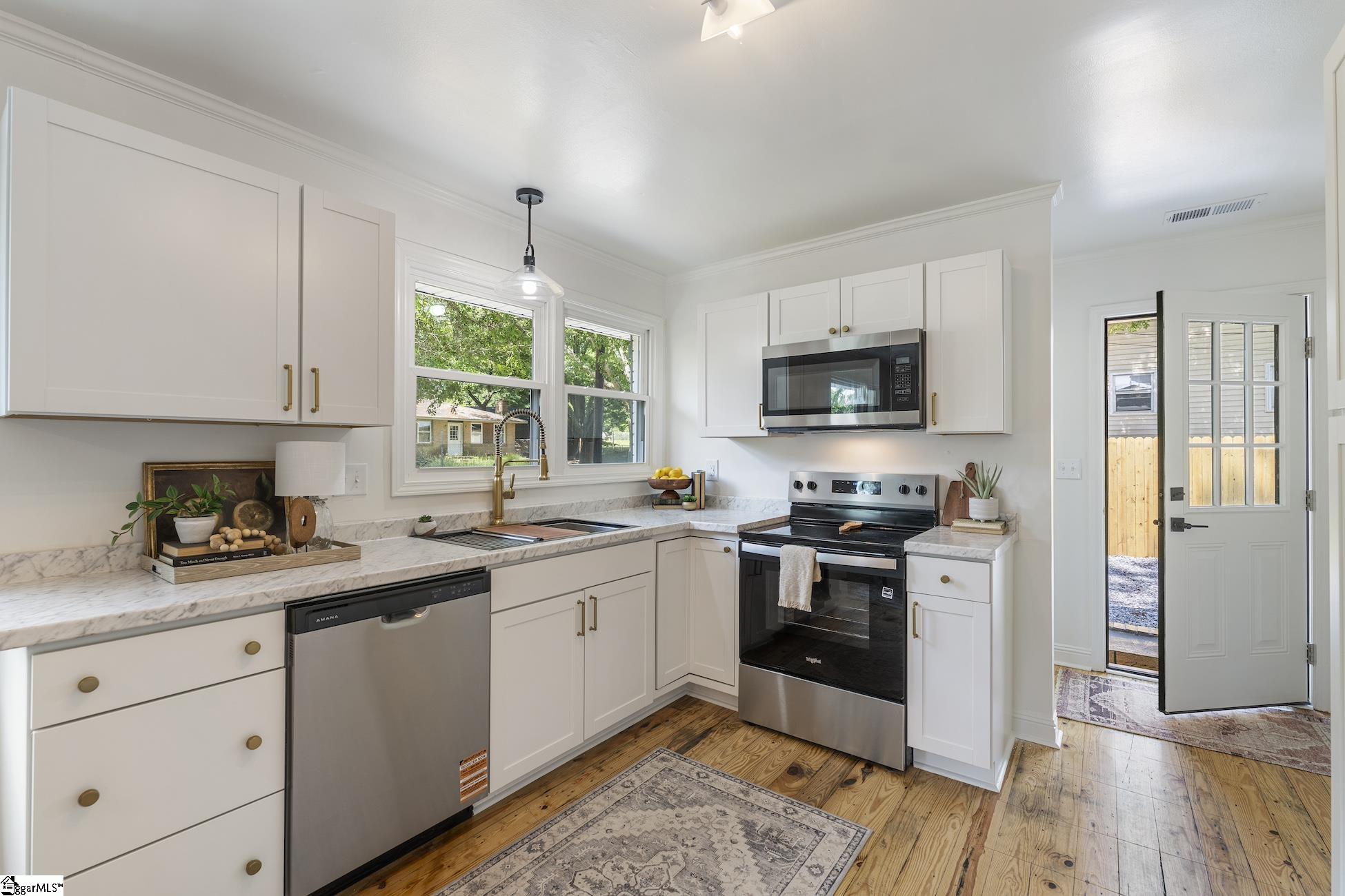 16 Stephanie, Pelzer, South Carolina image 10