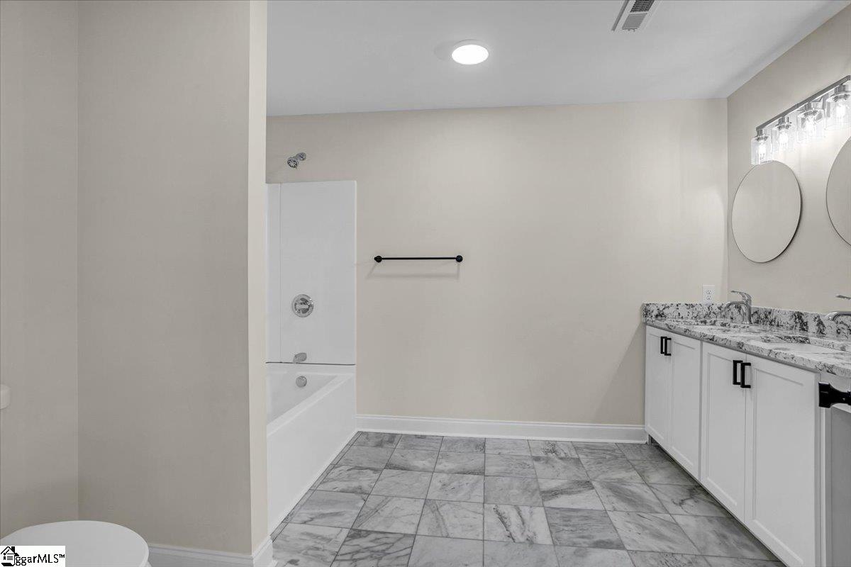 21 8th, Greenville, South Carolina image 31