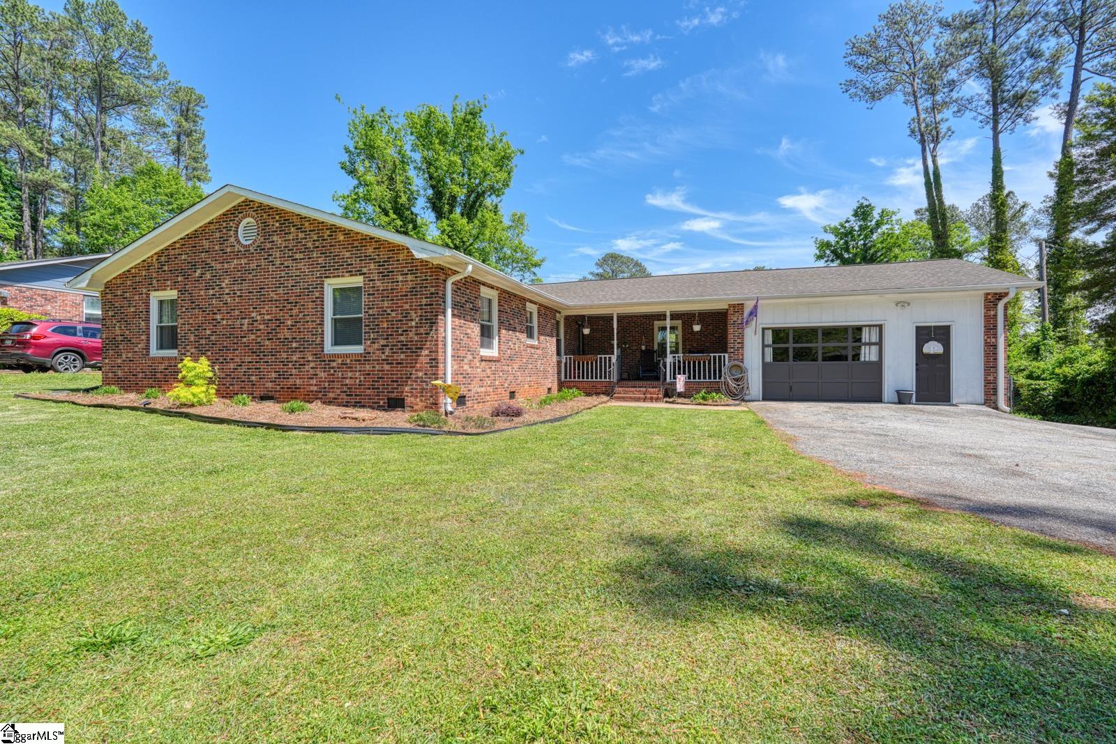 610 Spencer Circle, Spartanburg SC 29307