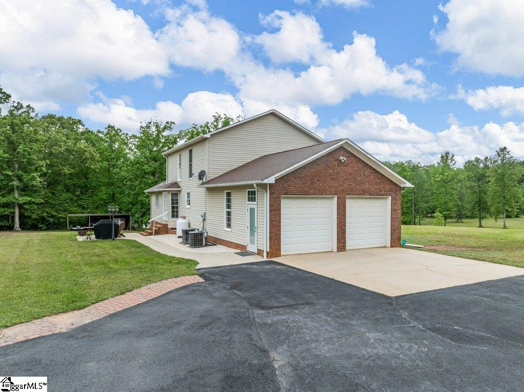 530 Hulon Howard, Landrum, South Carolina image 34
