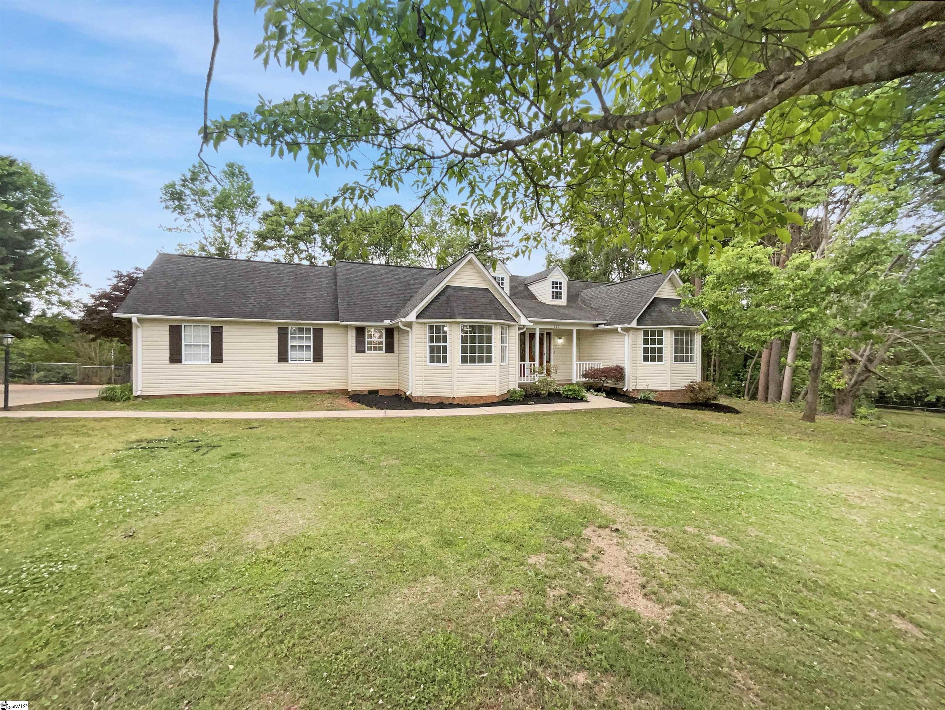 221 Amy, Lyman, South Carolina image 20