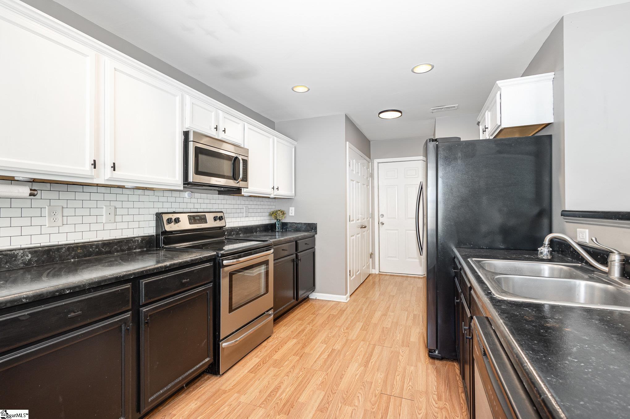 301 Glenlea, Greenville, South Carolina image 9