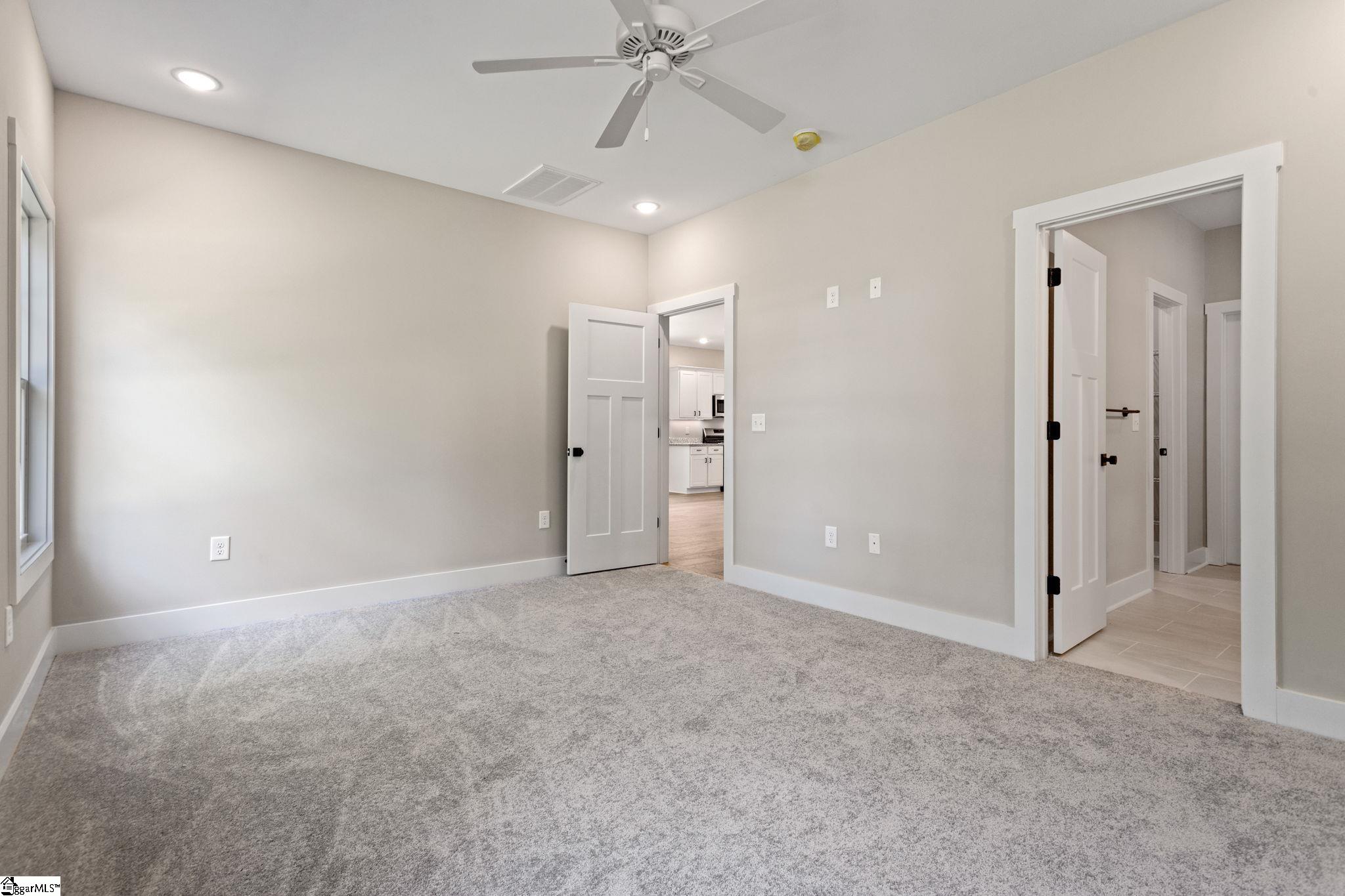 18A N Georgia, Greenville, South Carolina image 22