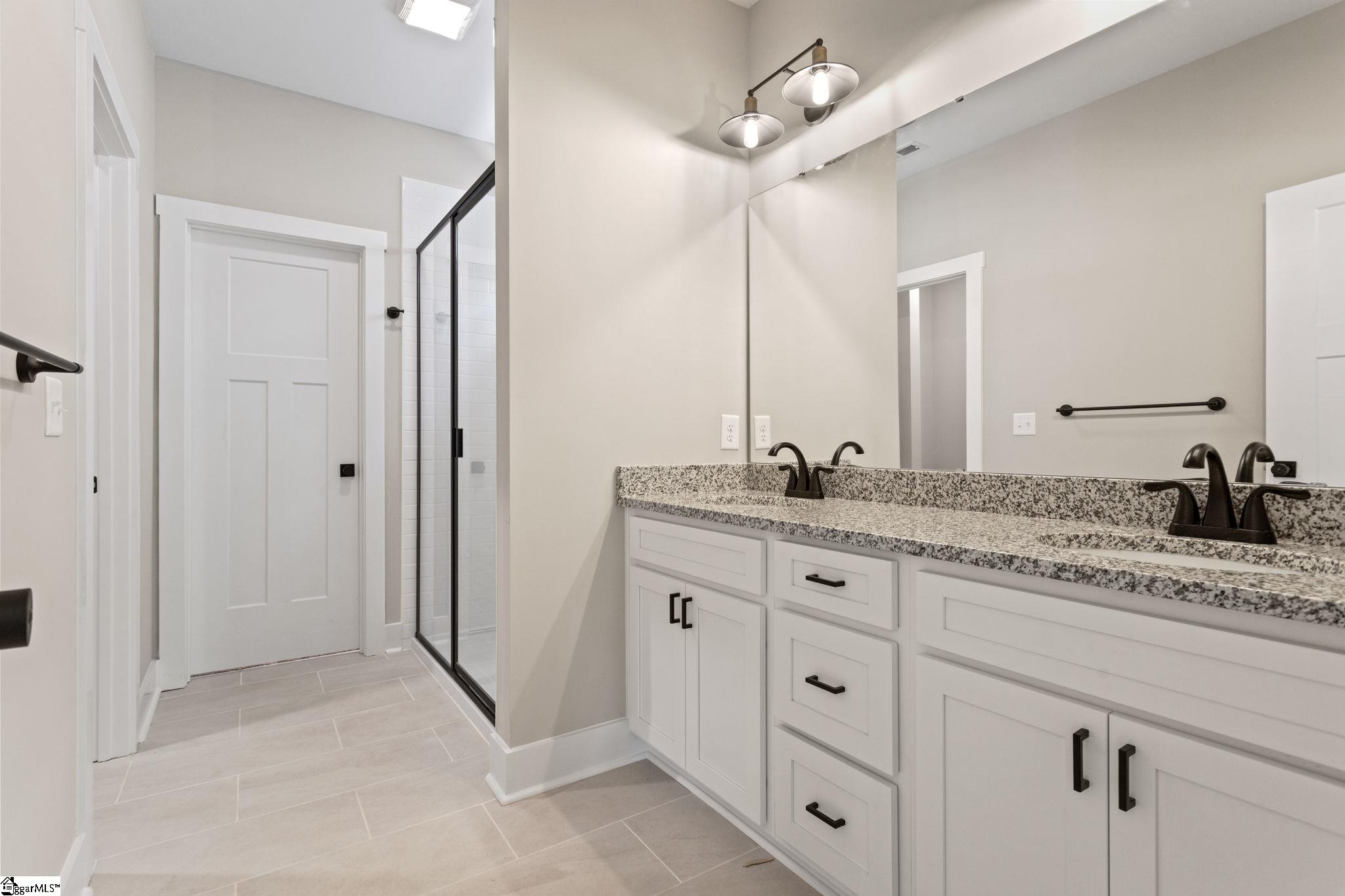 18A N Georgia, Greenville, South Carolina image 23