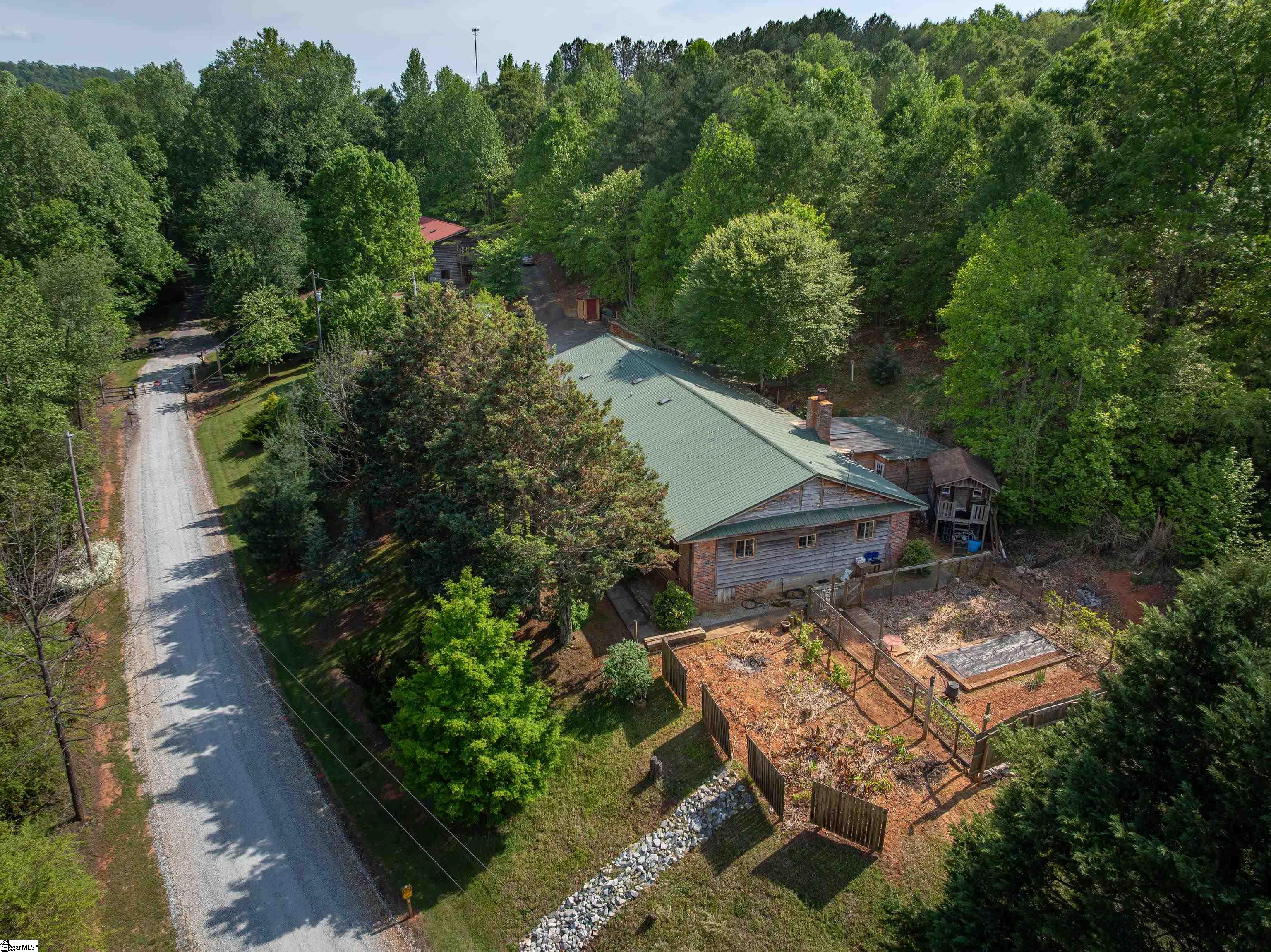 149 April Valley, Pickens, South Carolina image 3