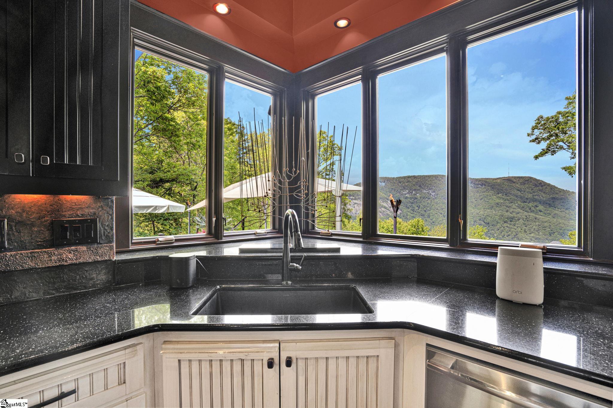 2 Sharptop, Landrum, South Carolina image 12