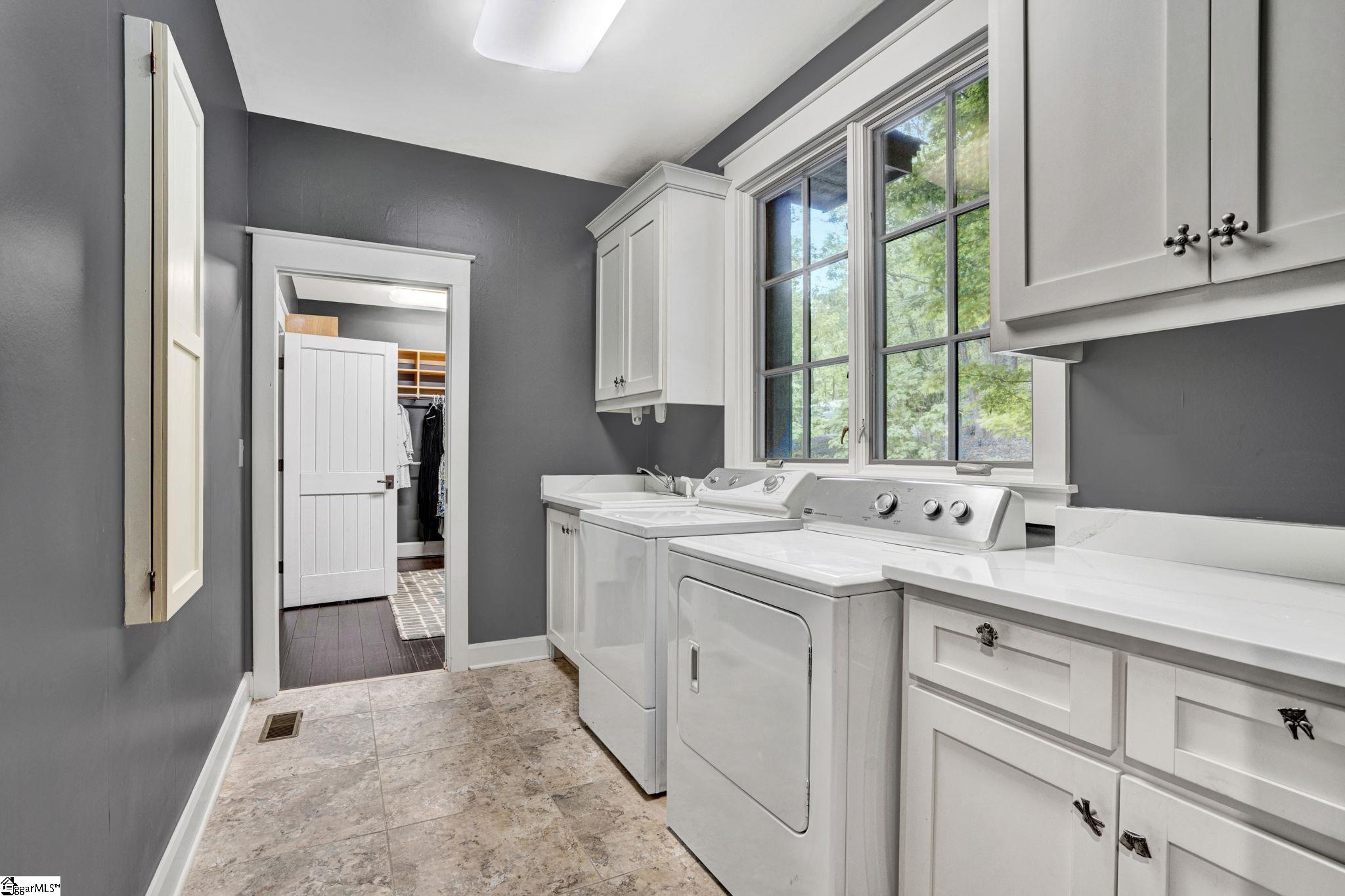 2 Sharptop, Landrum, South Carolina image 21