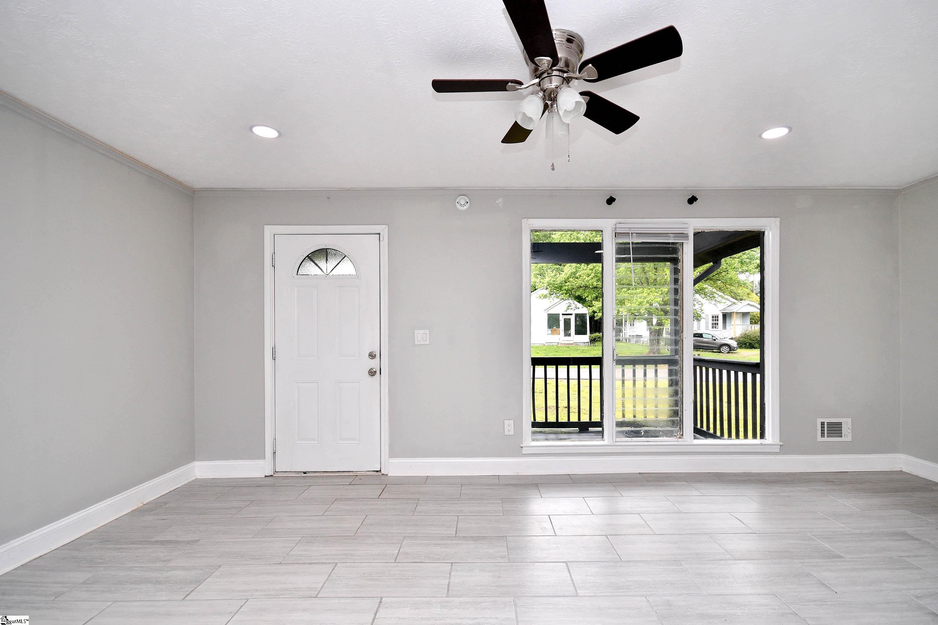 135 Somerset, Greenville, South Carolina image 2