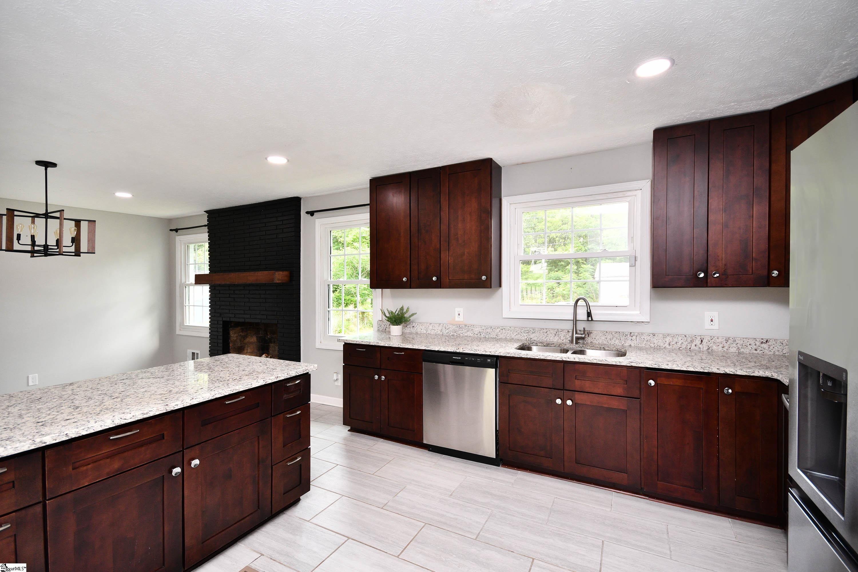 135 Somerset, Greenville, South Carolina image 12