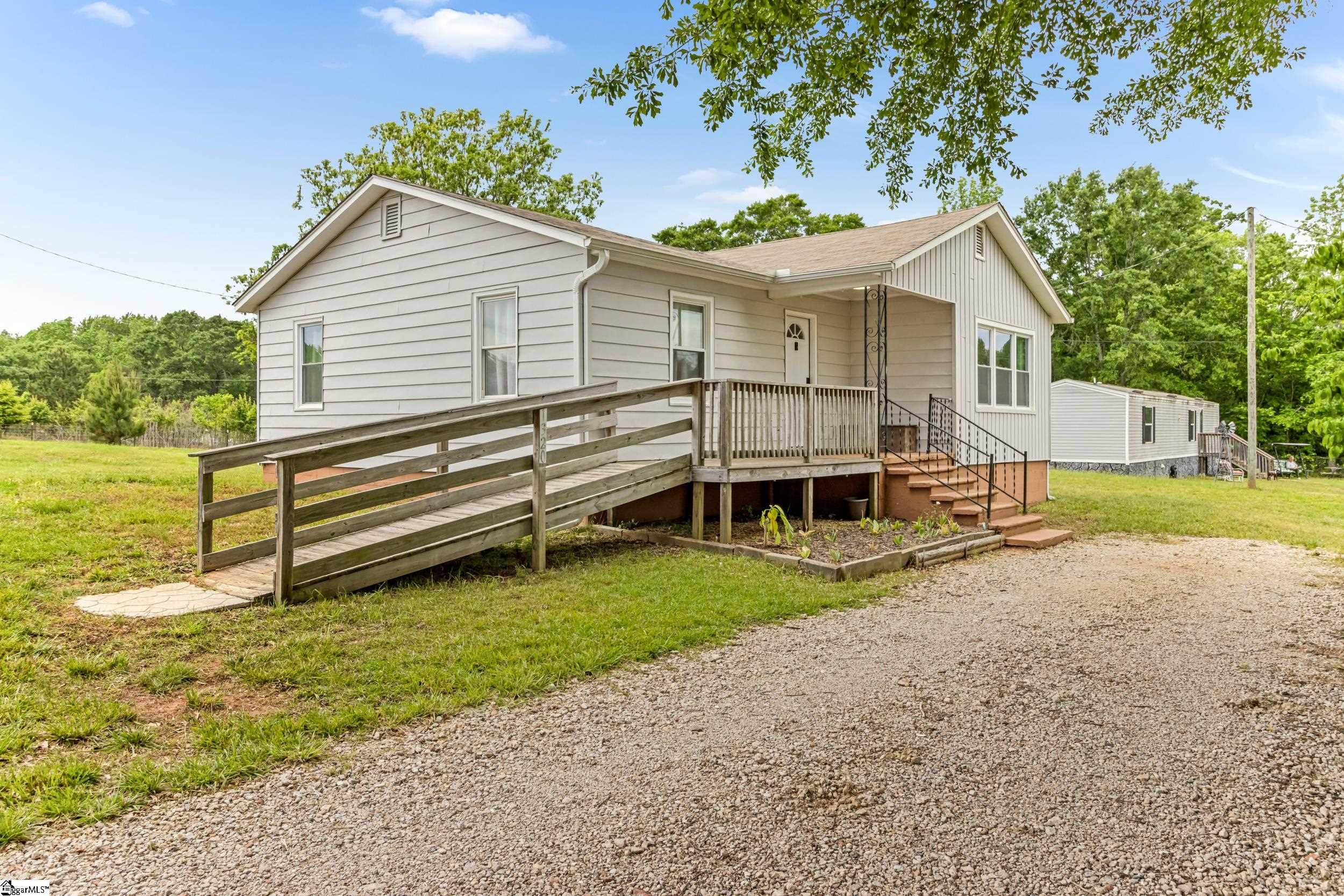 1320 Old Pacolet, Spartanburg, South Carolina image 2