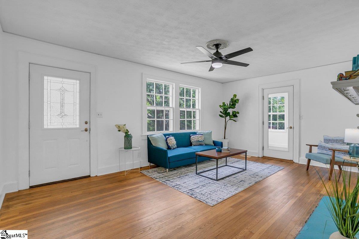 14 N Haven, Greenville, South Carolina image 6