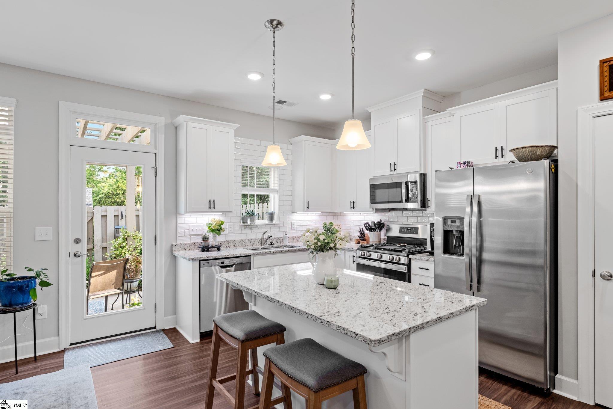 14 Jaycee, Greenville, South Carolina image 11