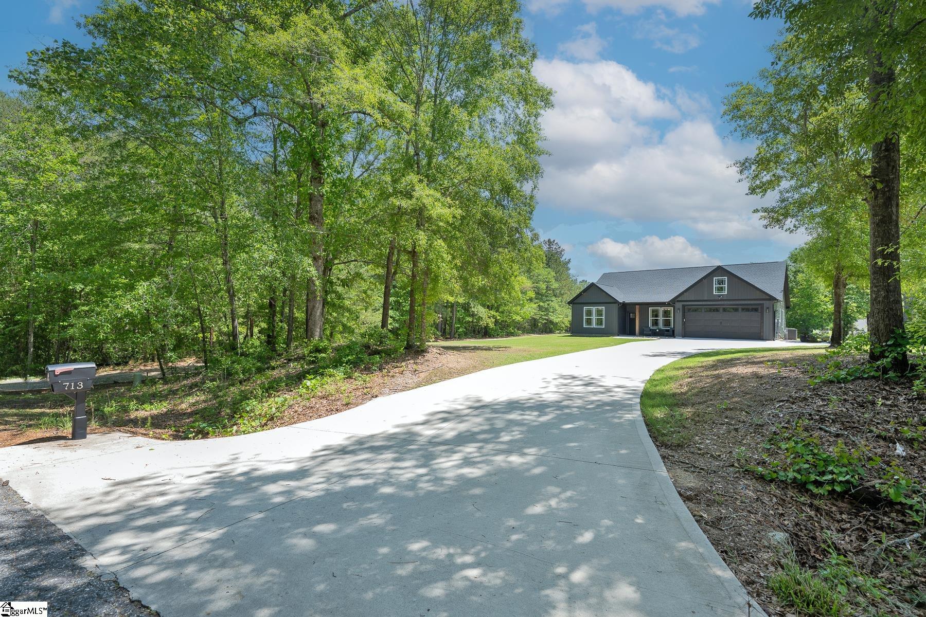 713 Bradley Dill, Campobello, South Carolina image 1
