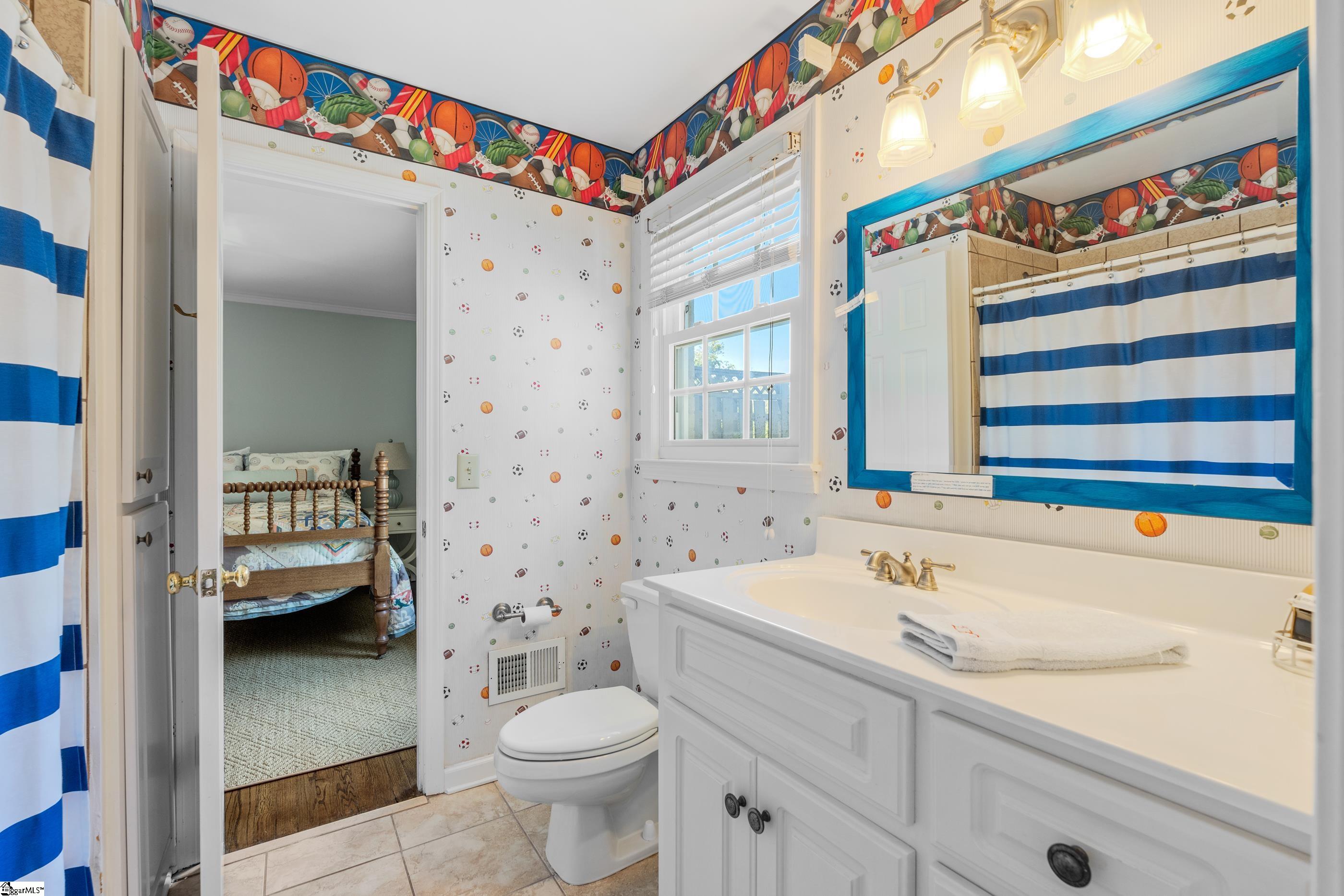 810 Wembley, Greenville, South Carolina image 18