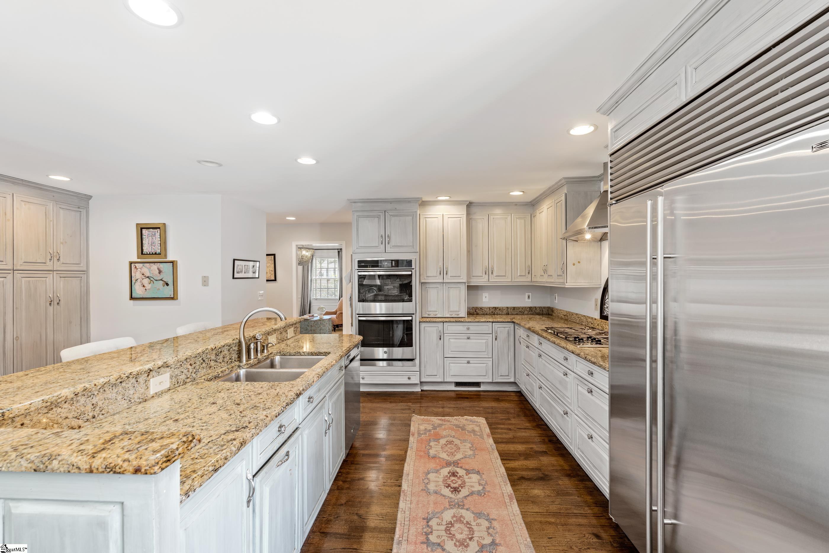 810 Wembley, Greenville, South Carolina image 25