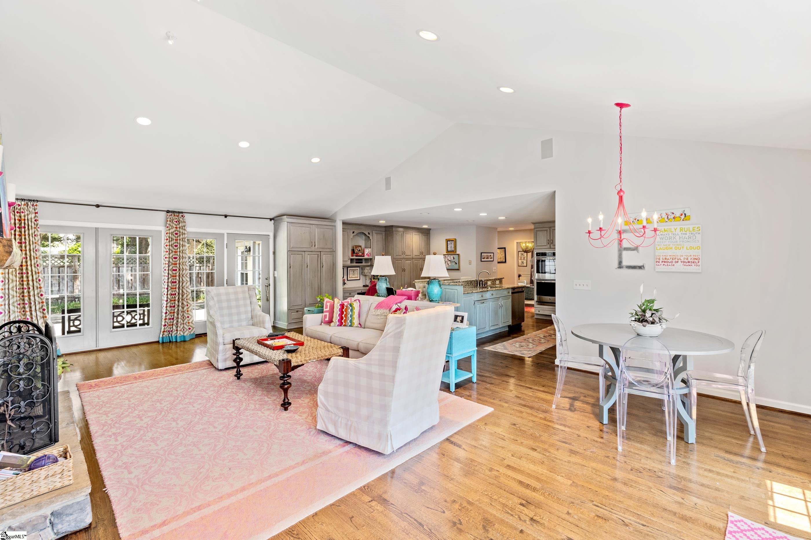 810 Wembley, Greenville, South Carolina image 30