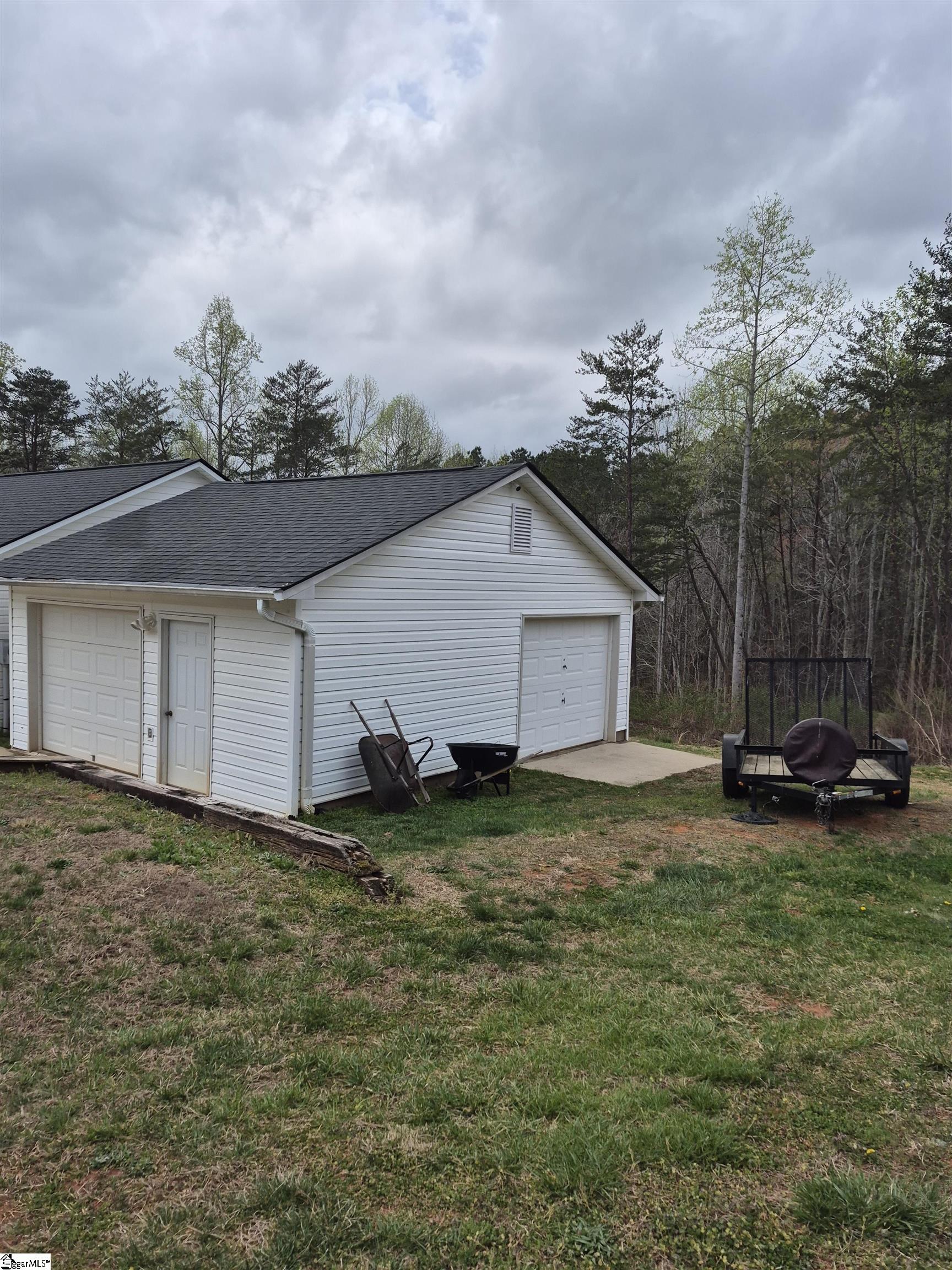 620 Oak Grove, Landrum, South Carolina image 4