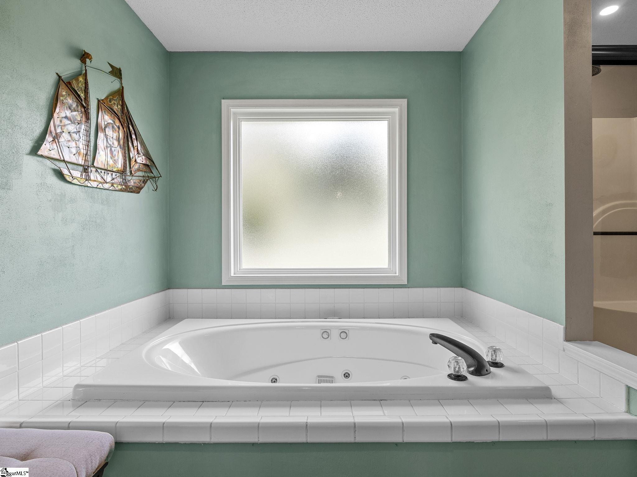 121 Lewis Burnett, Boiling Springs, South Carolina image 19