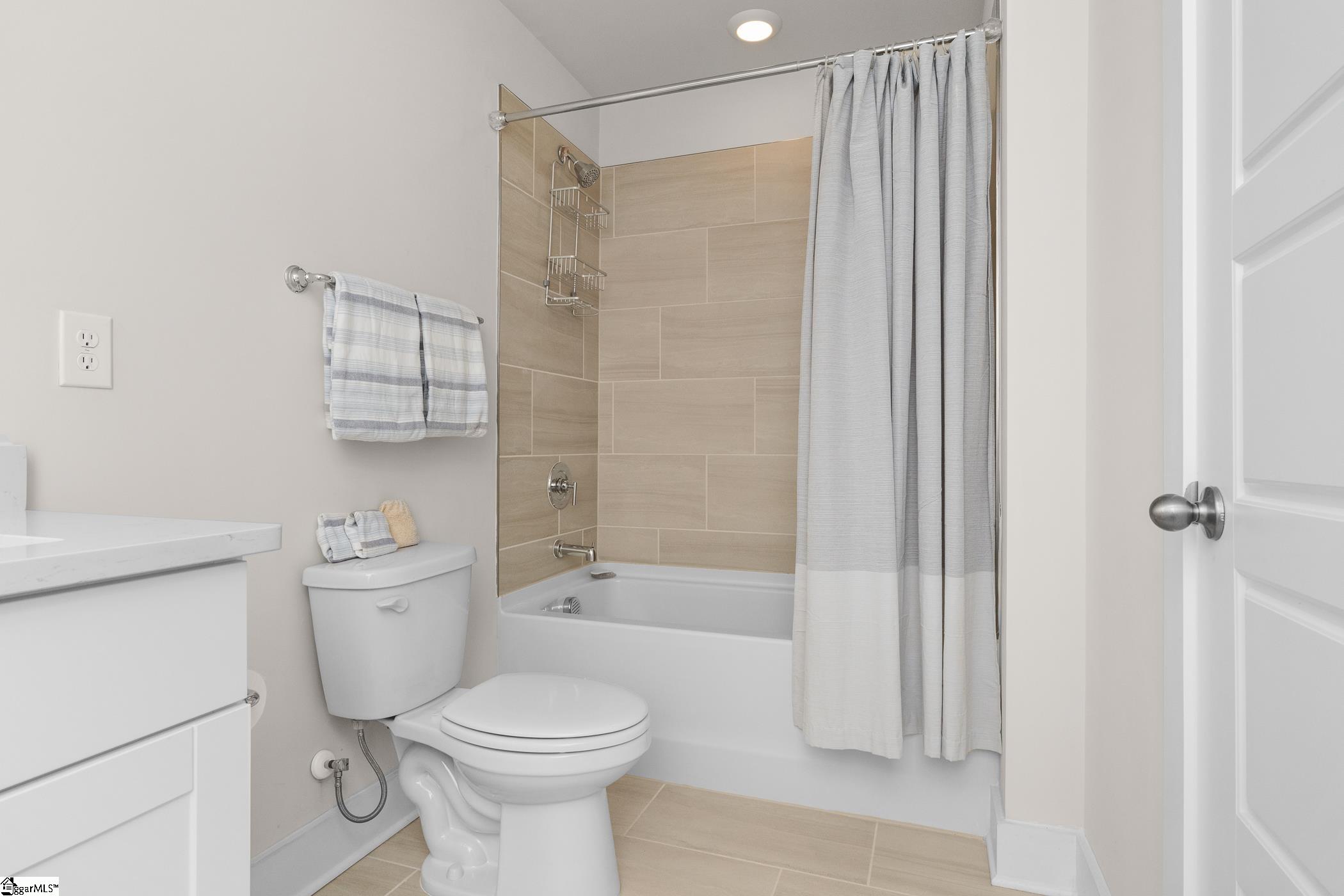 24 Sparrow, Greenville, South Carolina image 31