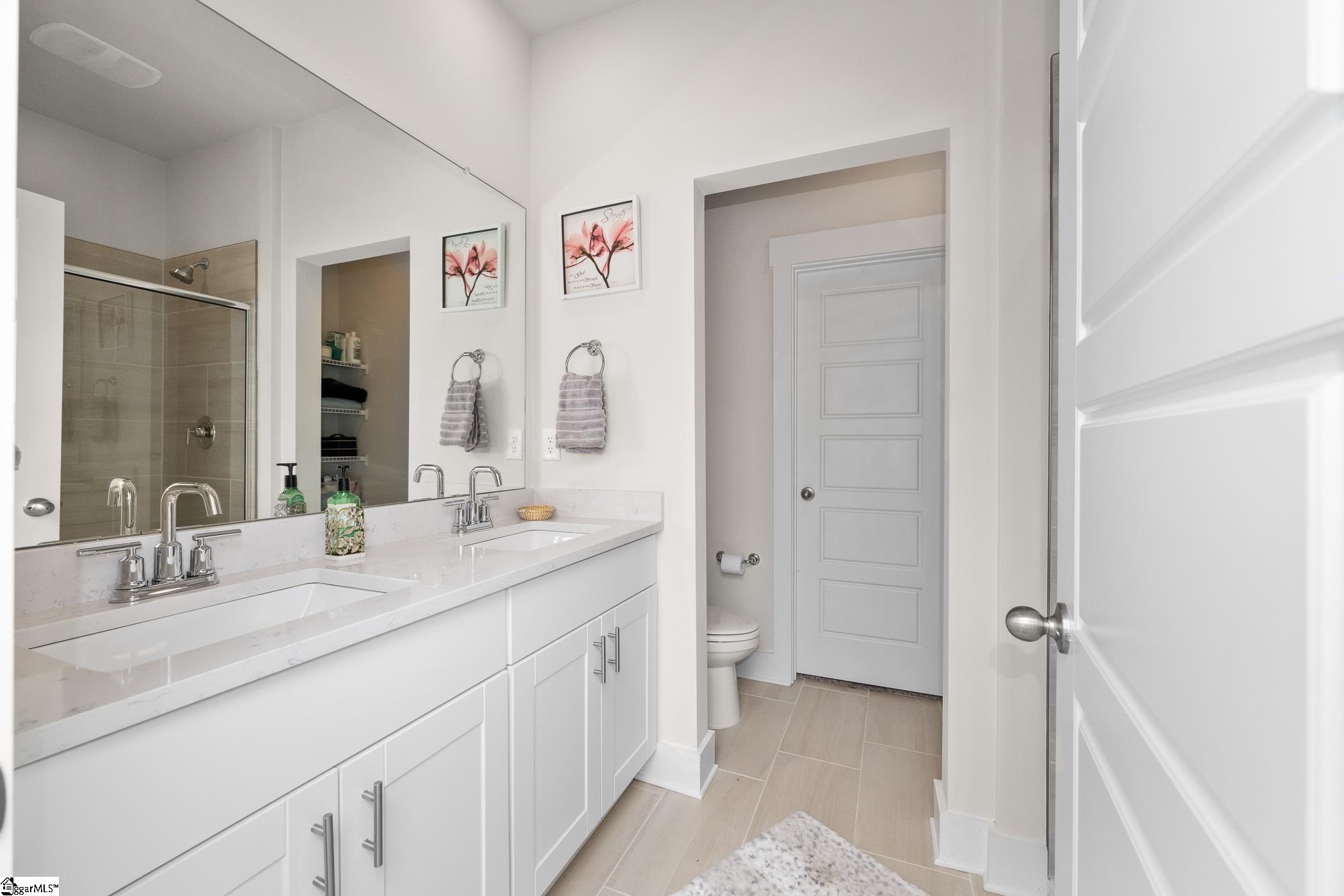 24 Sparrow, Greenville, South Carolina image 37