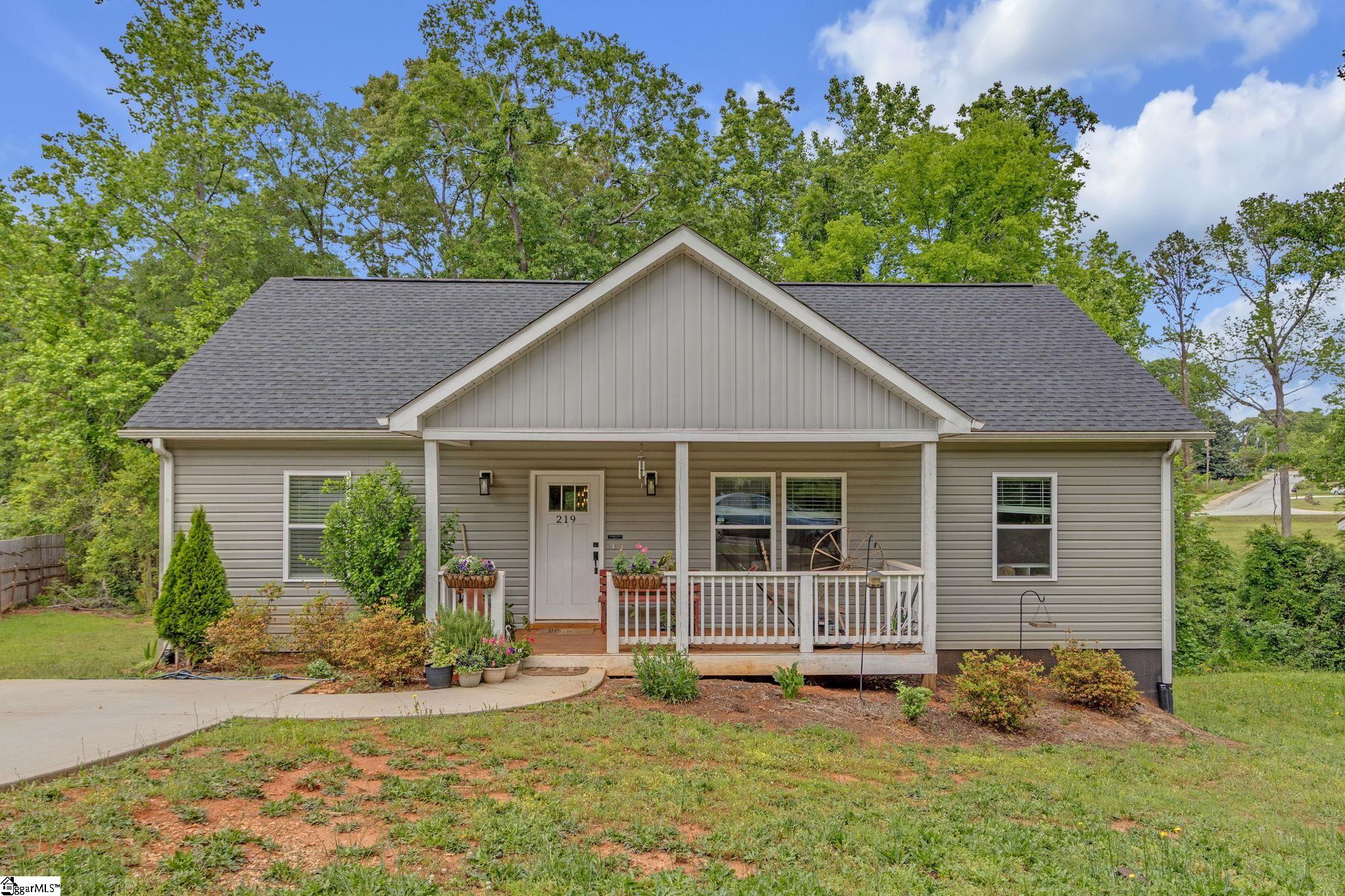 219 Fleetwood, Greenville, South Carolina image 1