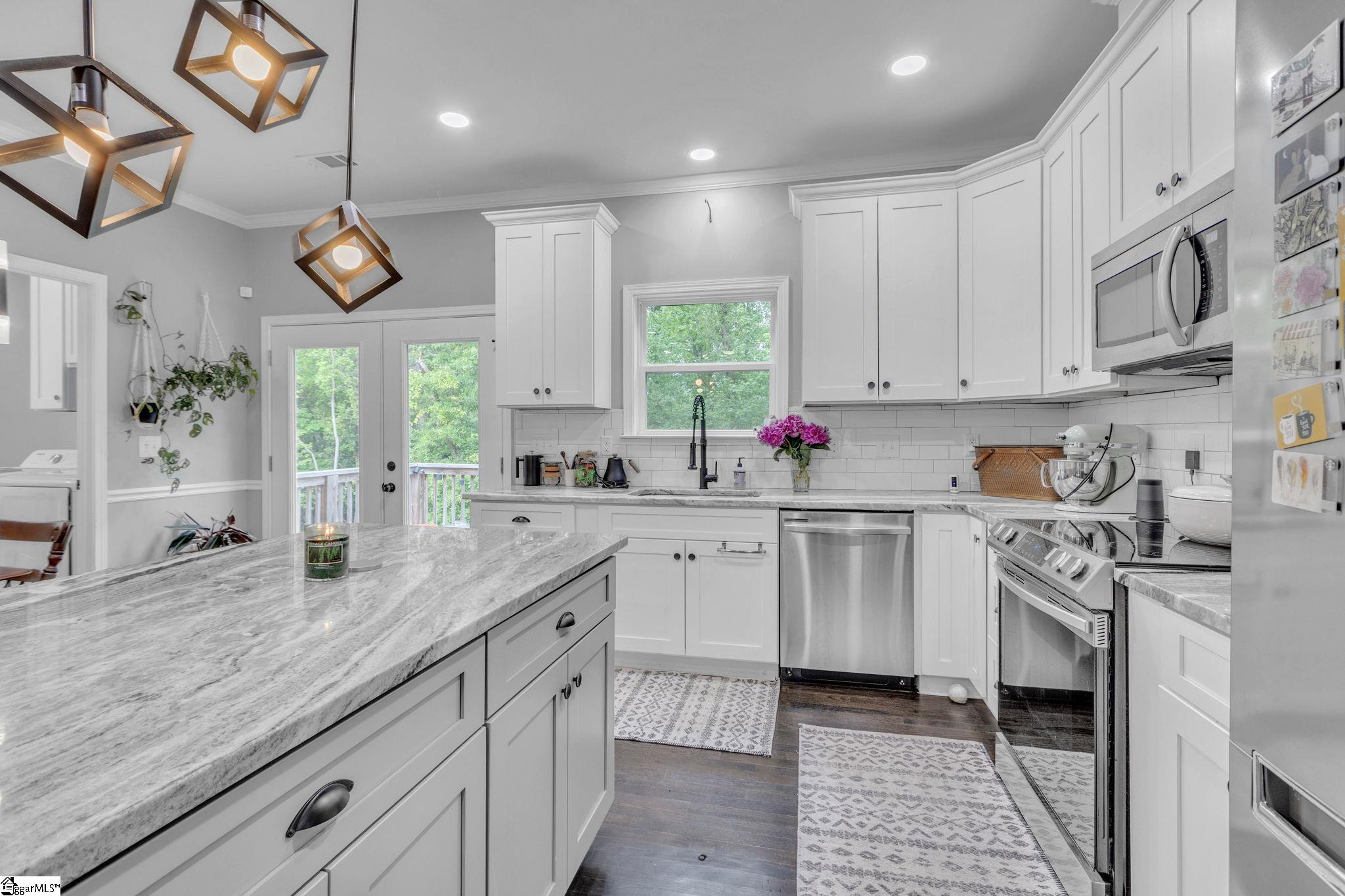 219 Fleetwood, Greenville, South Carolina image 6