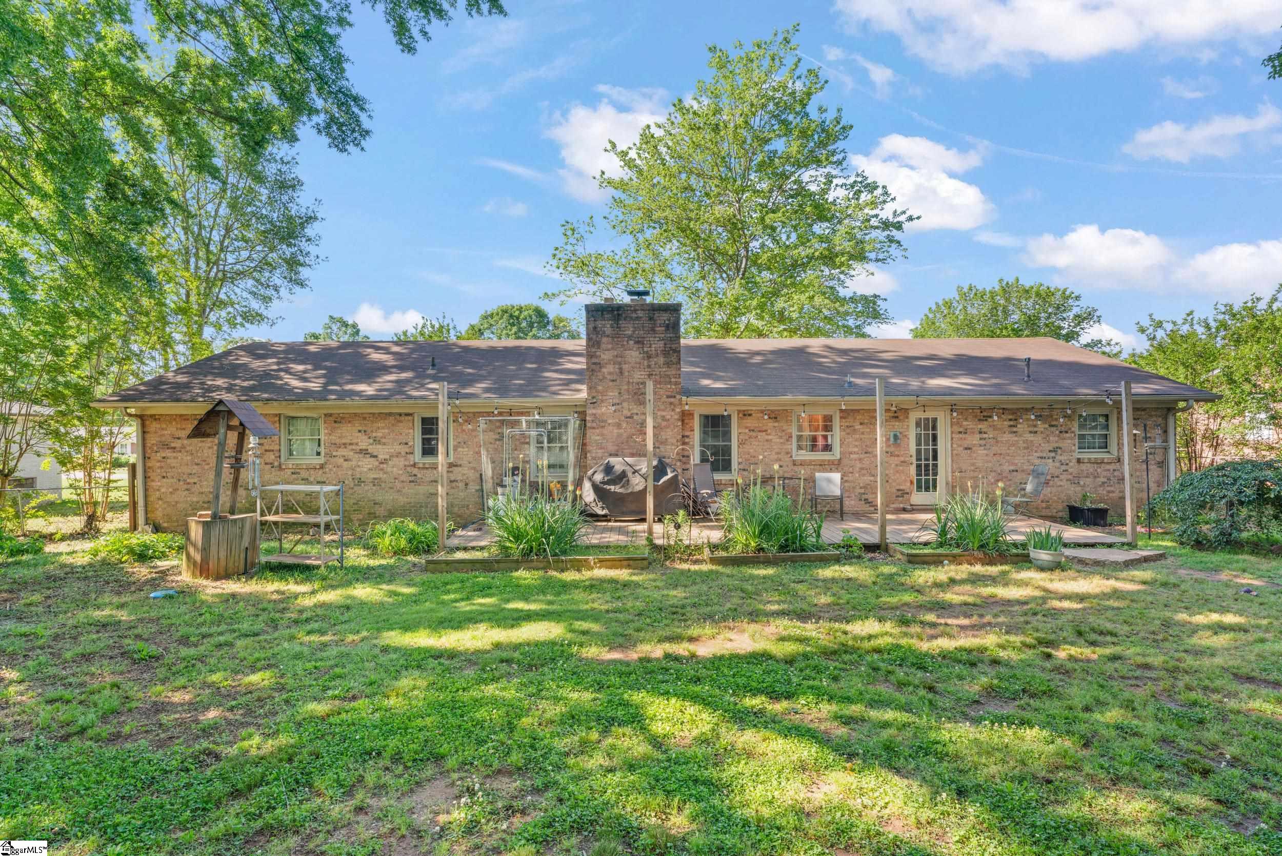 107 Benjamin, Greer, South Carolina image 25