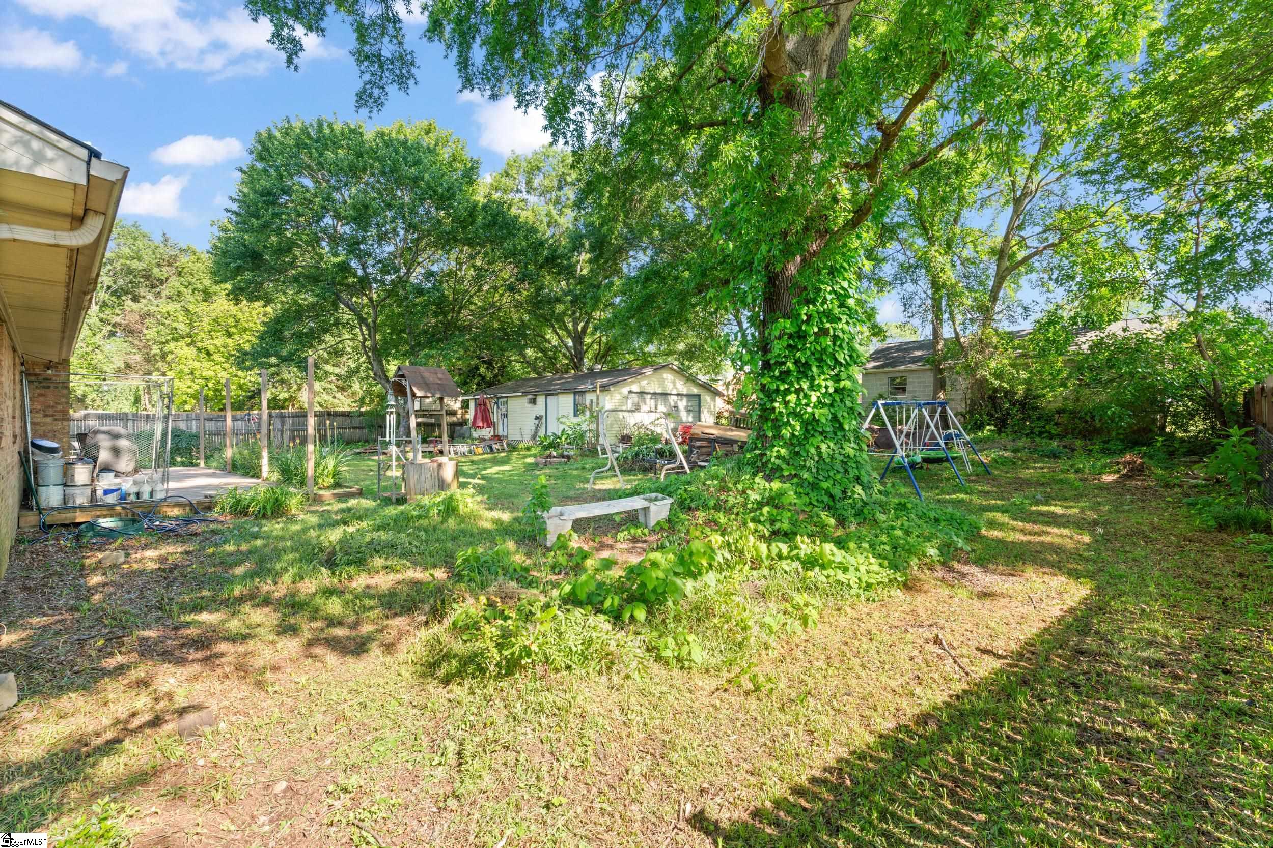 107 Benjamin, Greer, South Carolina image 26