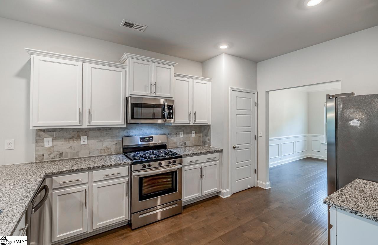 761 Radner, Boiling Springs, South Carolina image 12