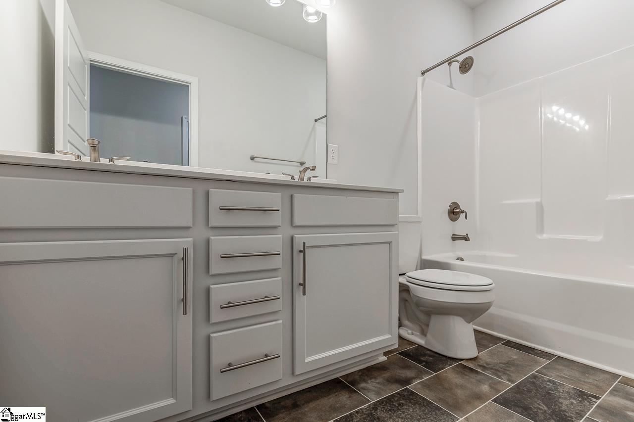 761 Radner, Boiling Springs, South Carolina image 28