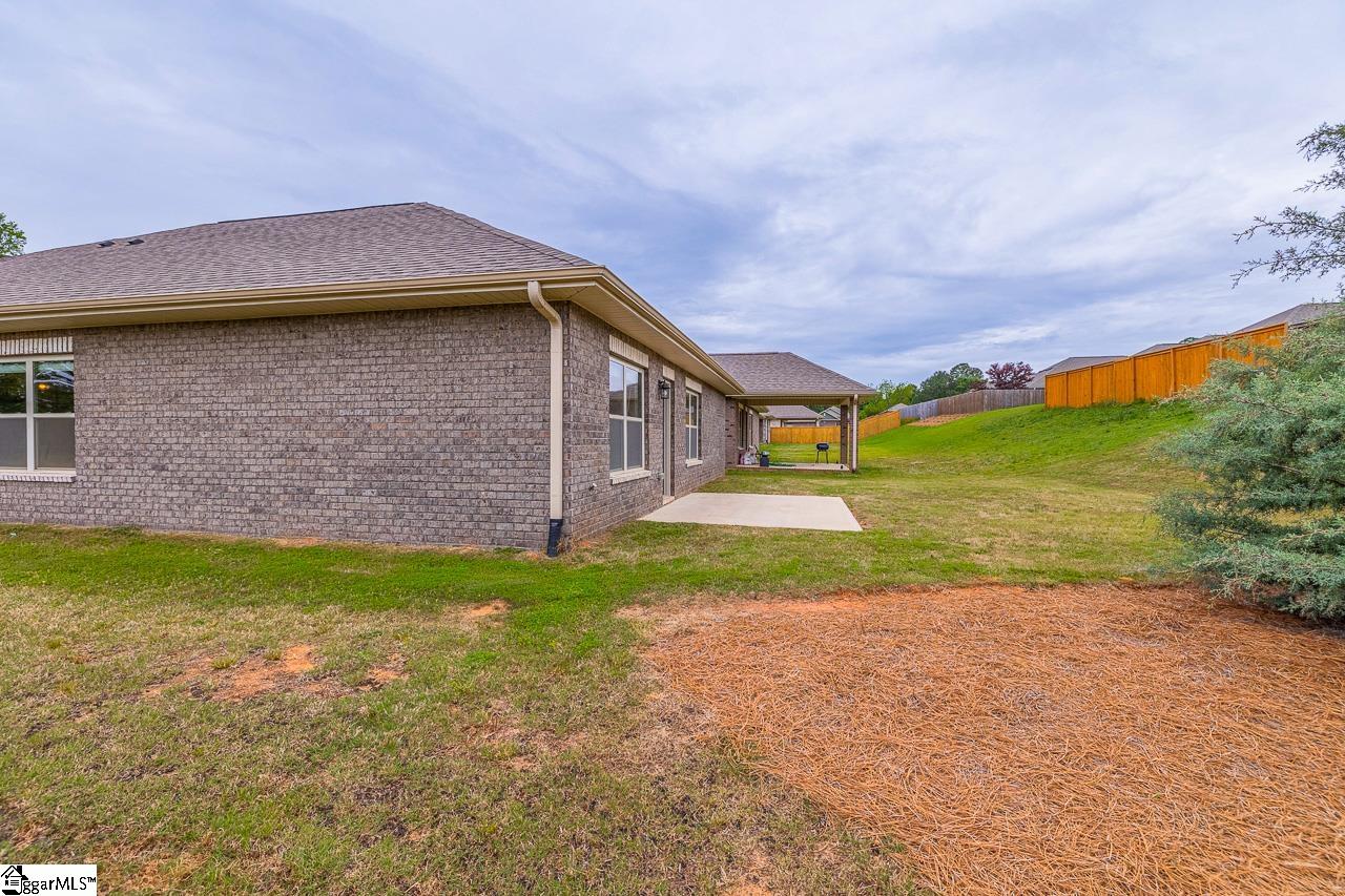 761 Radner, Boiling Springs, South Carolina image 33