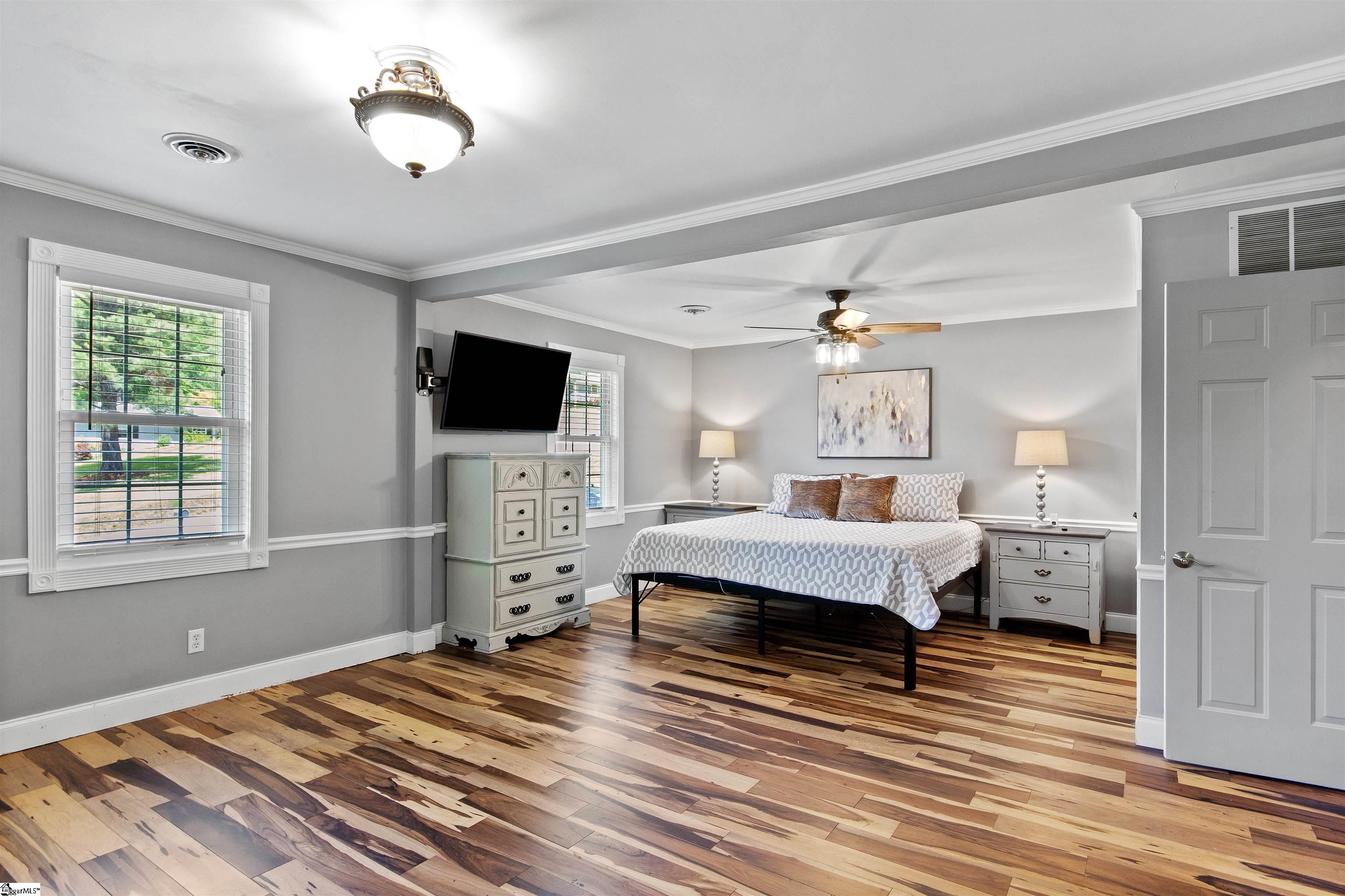 201 Knollview, Greenville, South Carolina image 17