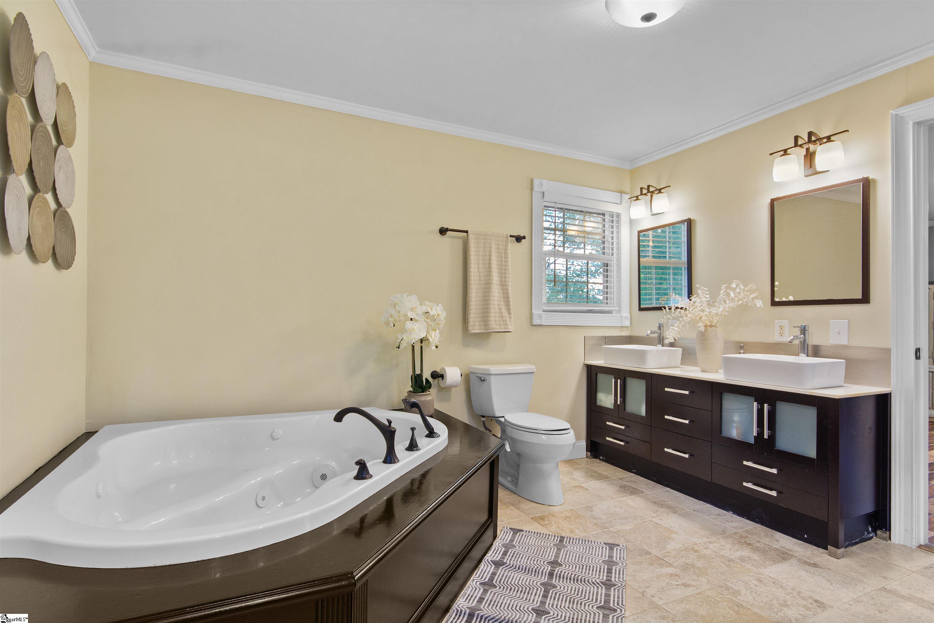 201 Knollview, Greenville, South Carolina image 20