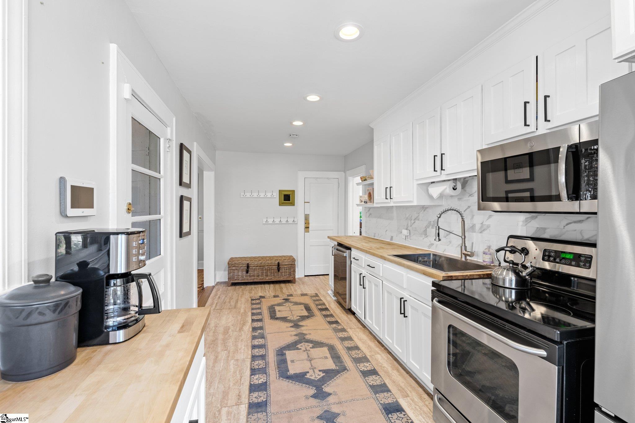 408 Cary, Greenville, South Carolina image 15