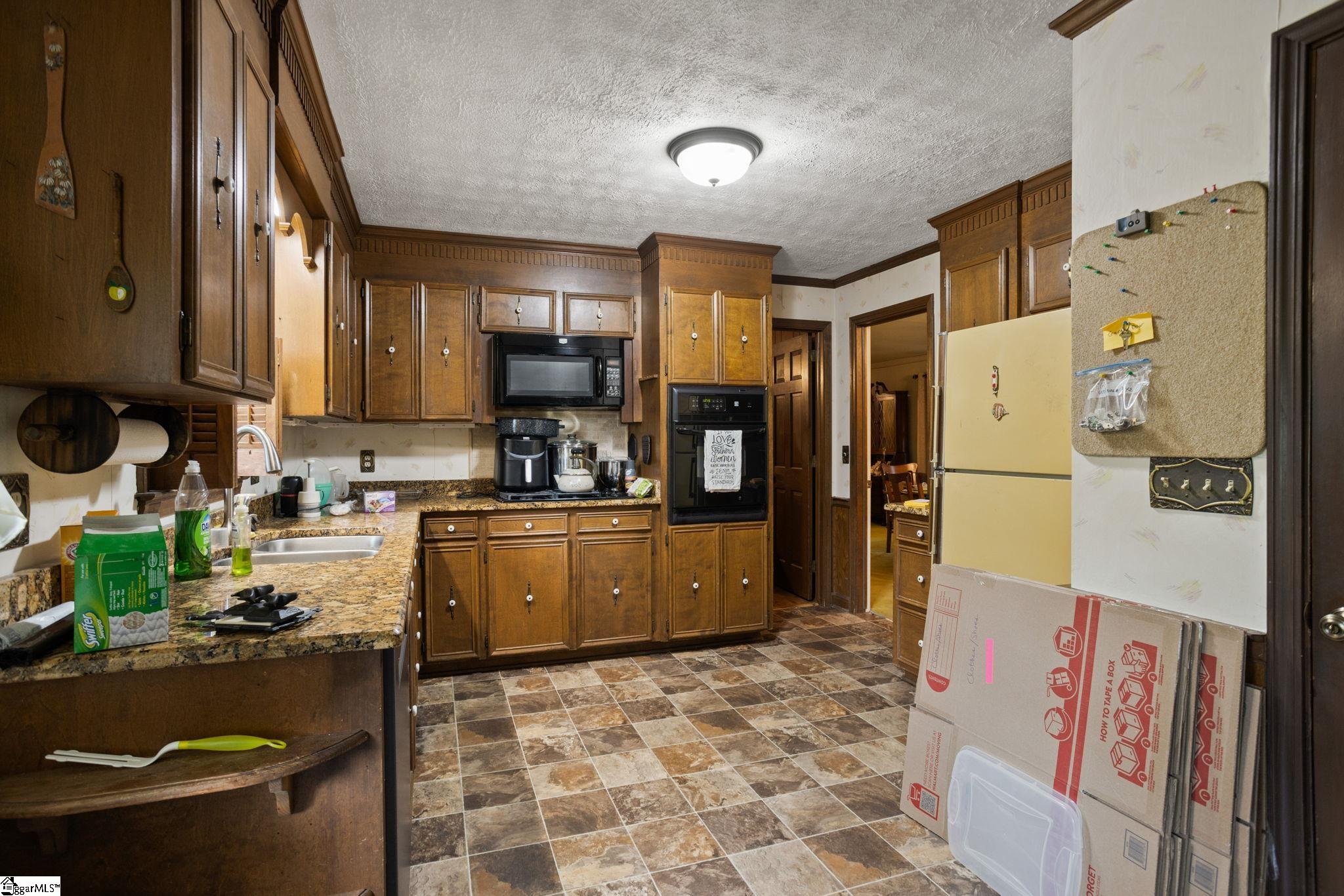 304 S Almond, Simpsonville, South Carolina image 6