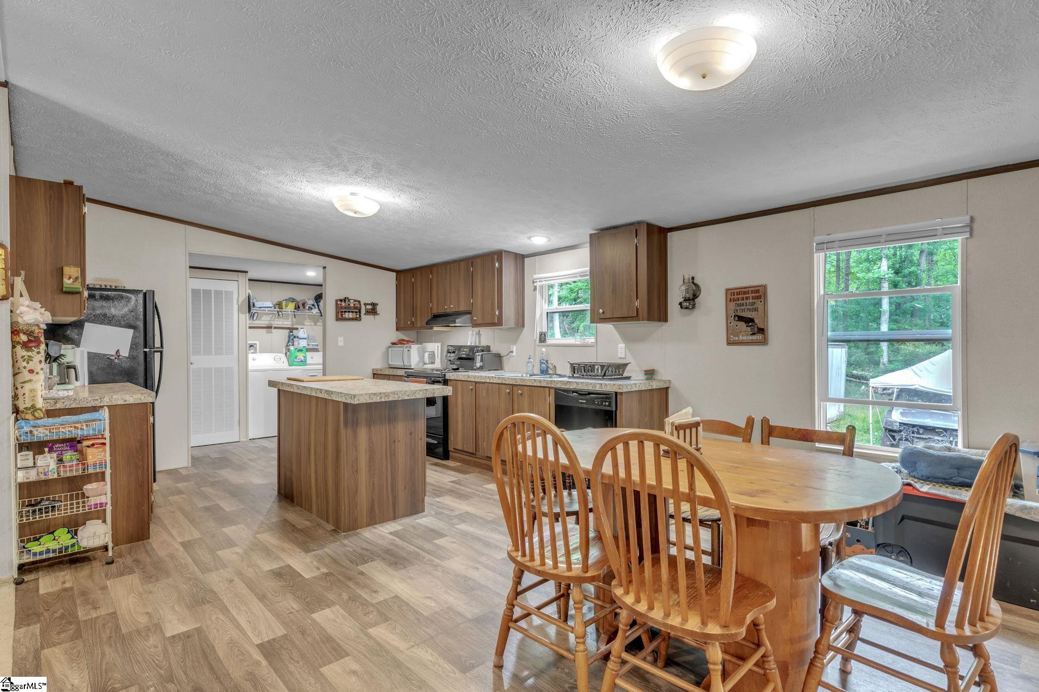21 Hughes, Greenville, South Carolina image 11