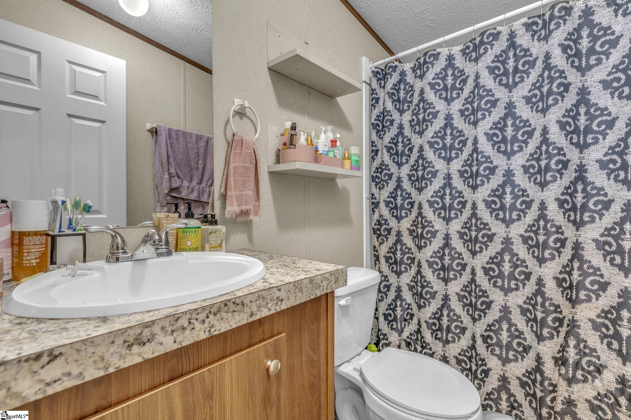 21 Hughes, Greenville, South Carolina image 26