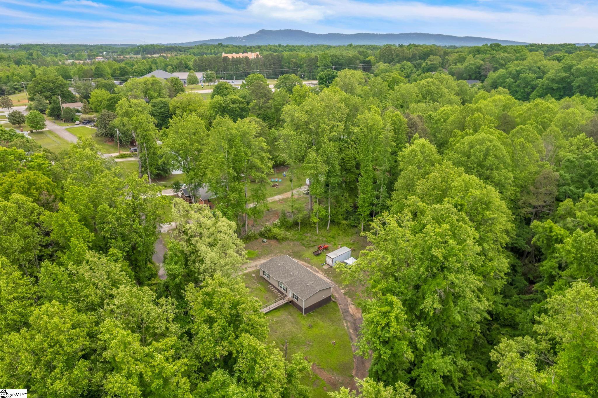 21 Hughes, Greenville, South Carolina image 32
