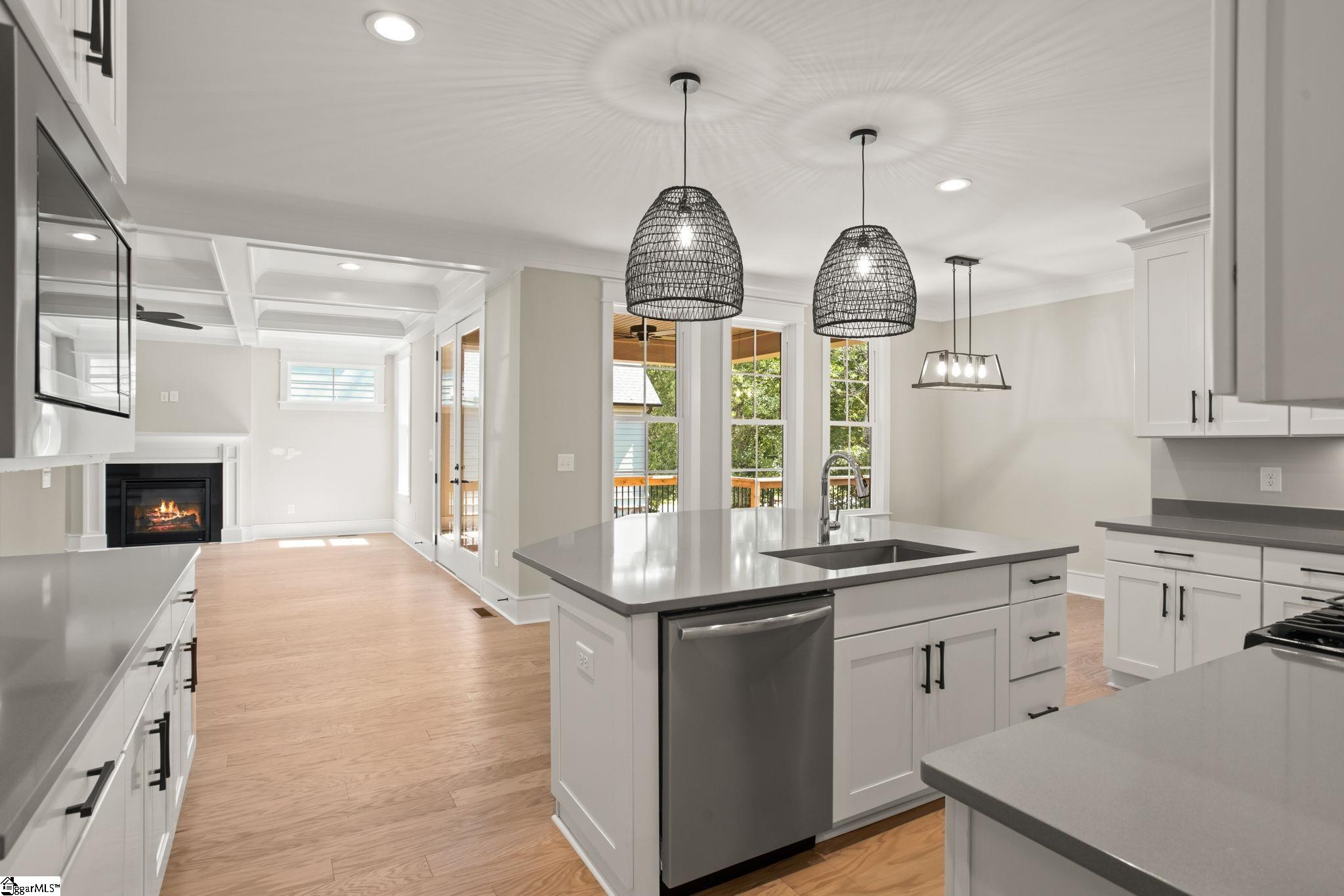 1007 Tudor Cottage, Boiling Springs, South Carolina image 9