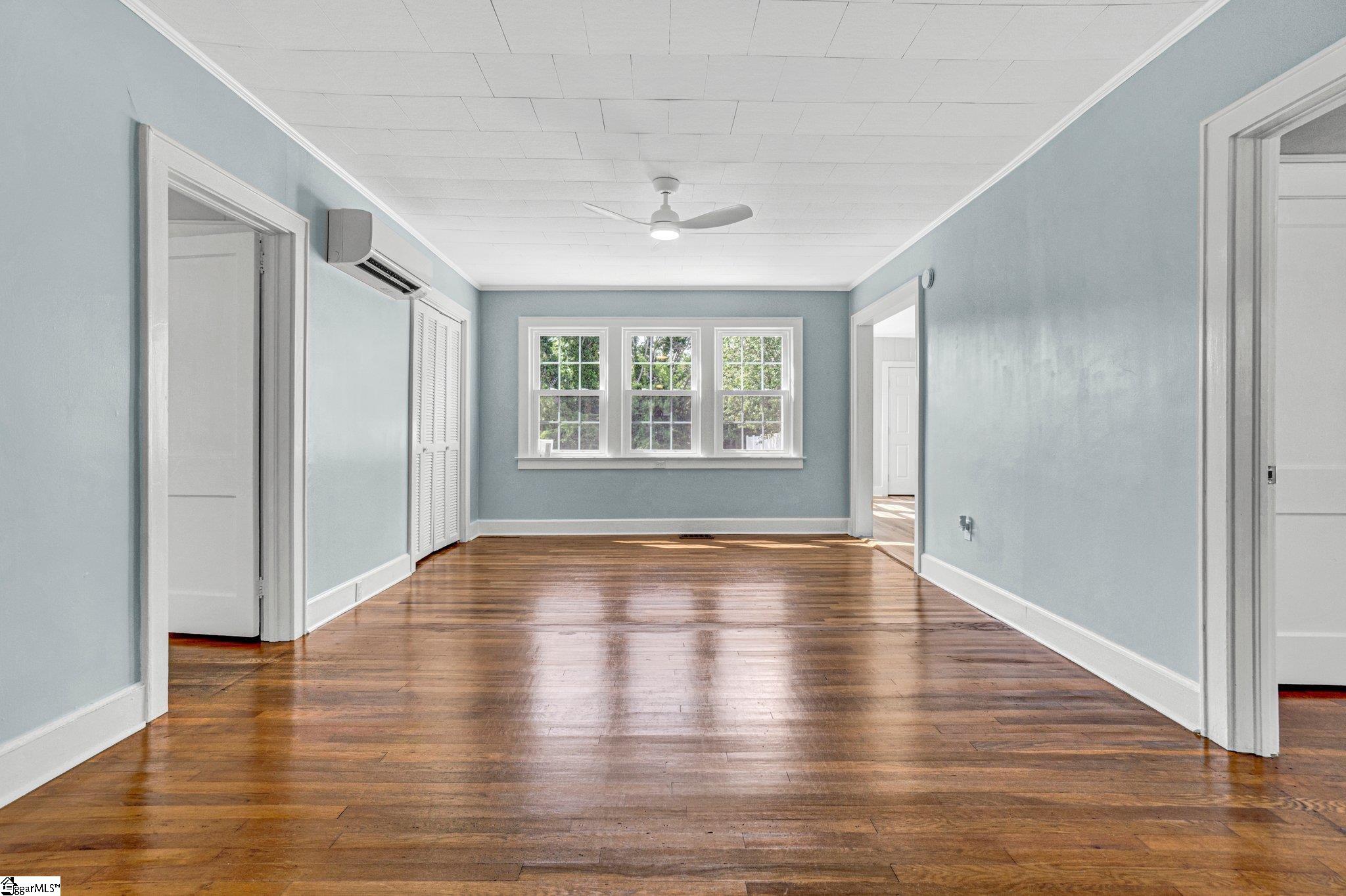 305 N Adair, Clinton, South Carolina image 13