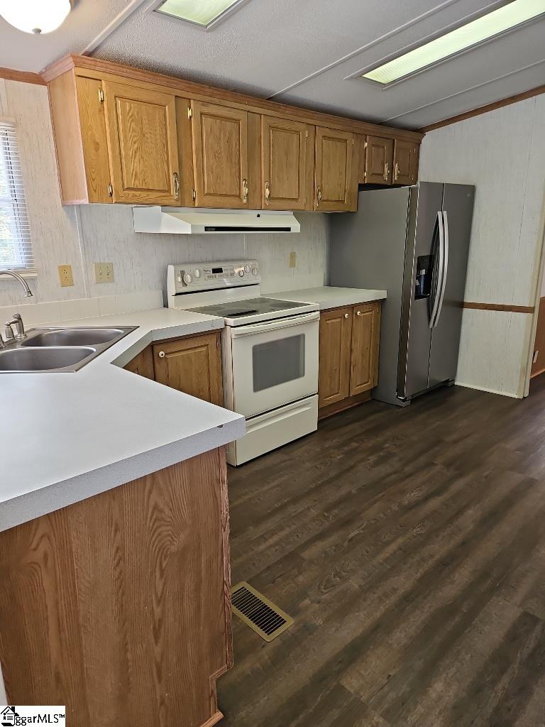 146 Leroy, Liberty, South Carolina image 3