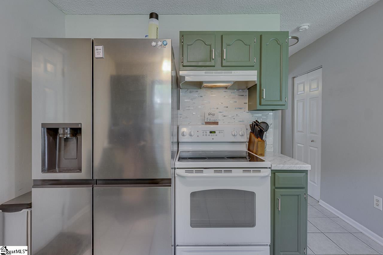 221 Twin Falls, Simpsonville, South Carolina image 18
