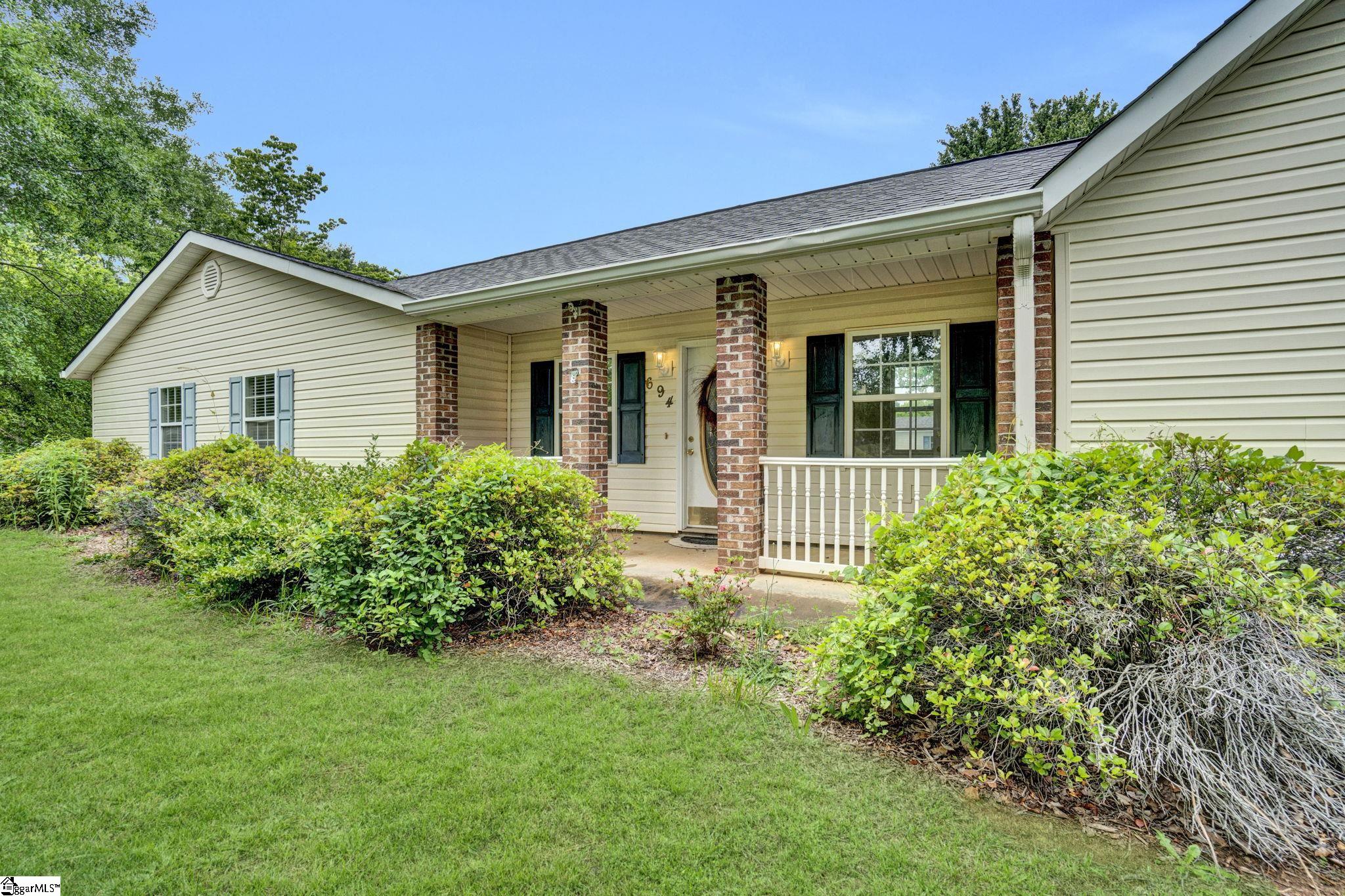 694 Brookwood, Laurens, South Carolina image 2